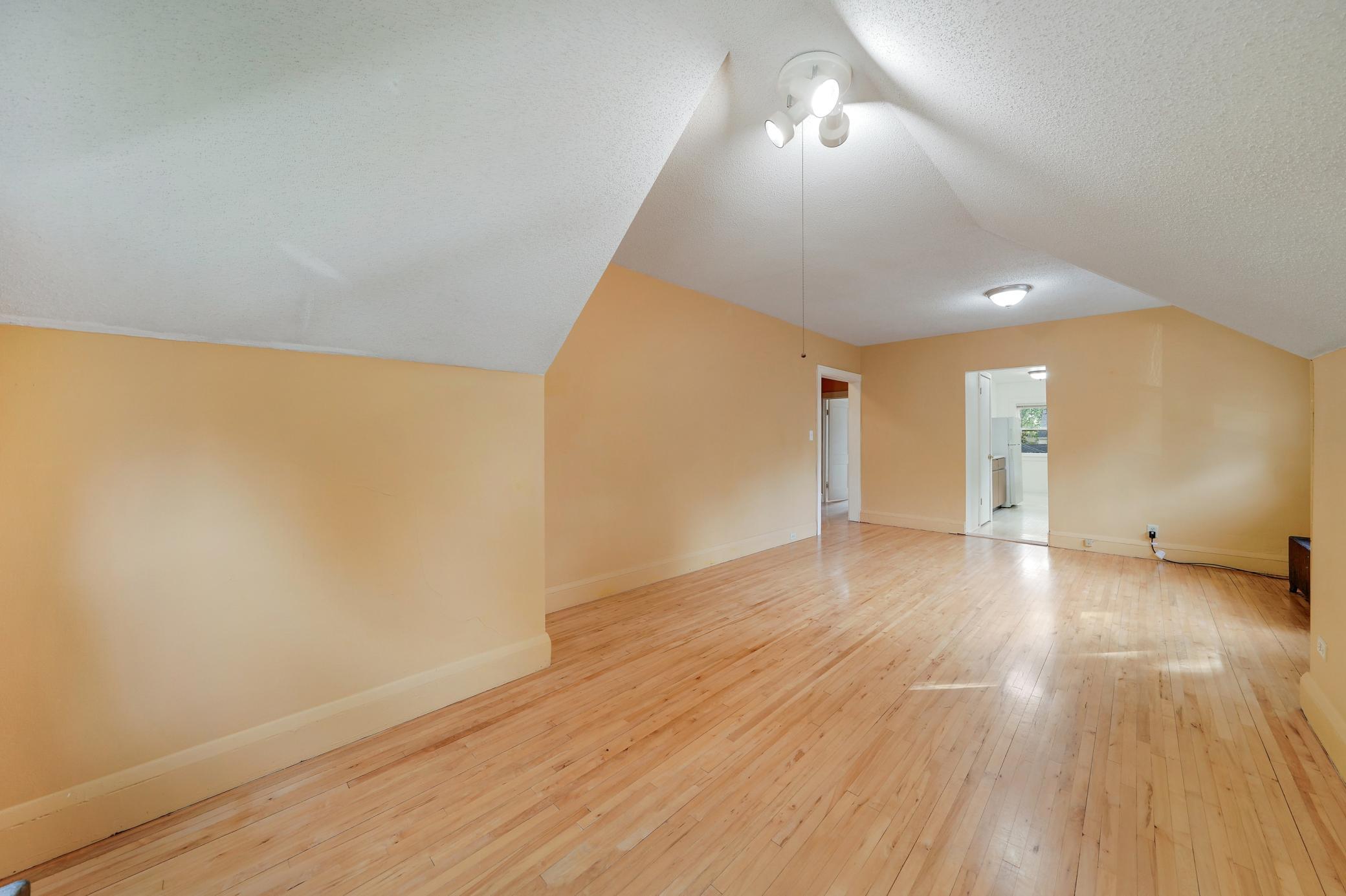 View of Residential Income at 3650 Russell Avenue, Minneapolis MN 55412, Minneapolis (27 of 58) - Mike Wilen | Minnesota Team Real Estate