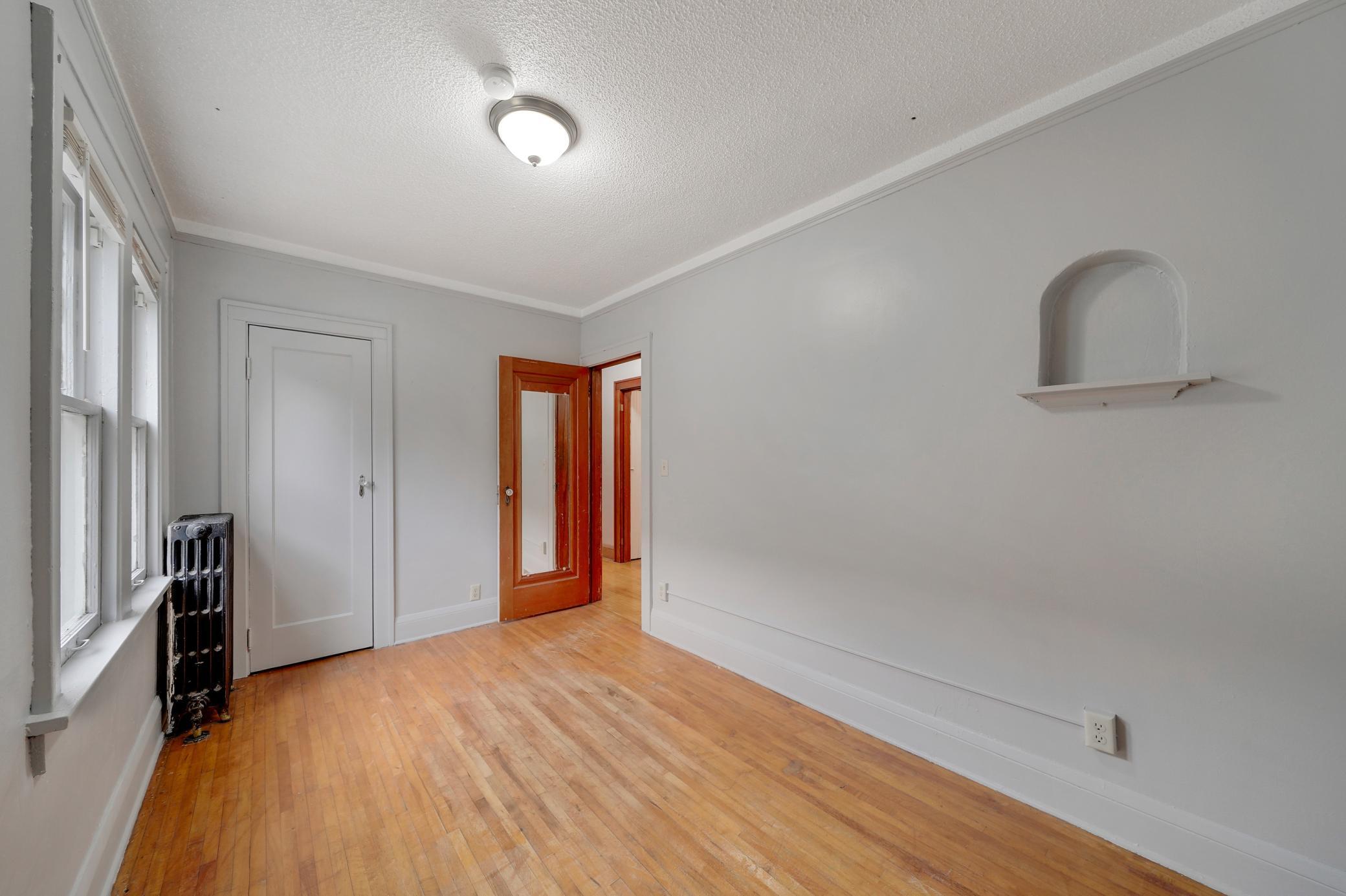 View of Residential Income at 3650 Russell Avenue, Minneapolis MN 55412, Minneapolis (22 of 58) - Mike Wilen | Minnesota Team Real Estate