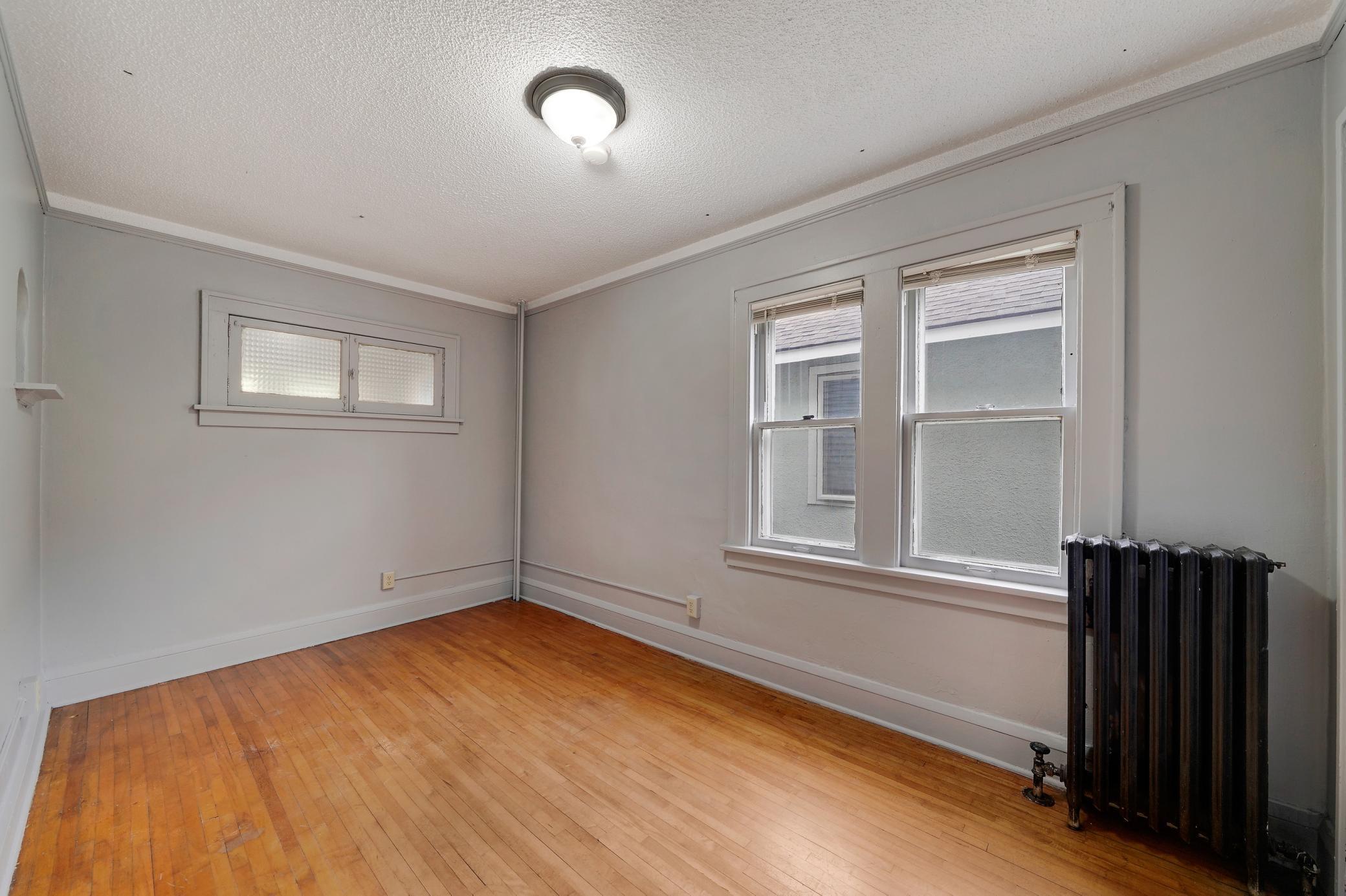 View of Residential Income at 3650 Russell Avenue, Minneapolis MN 55412, Minneapolis (21 of 58) - Mike Wilen | Minnesota Team Real Estate