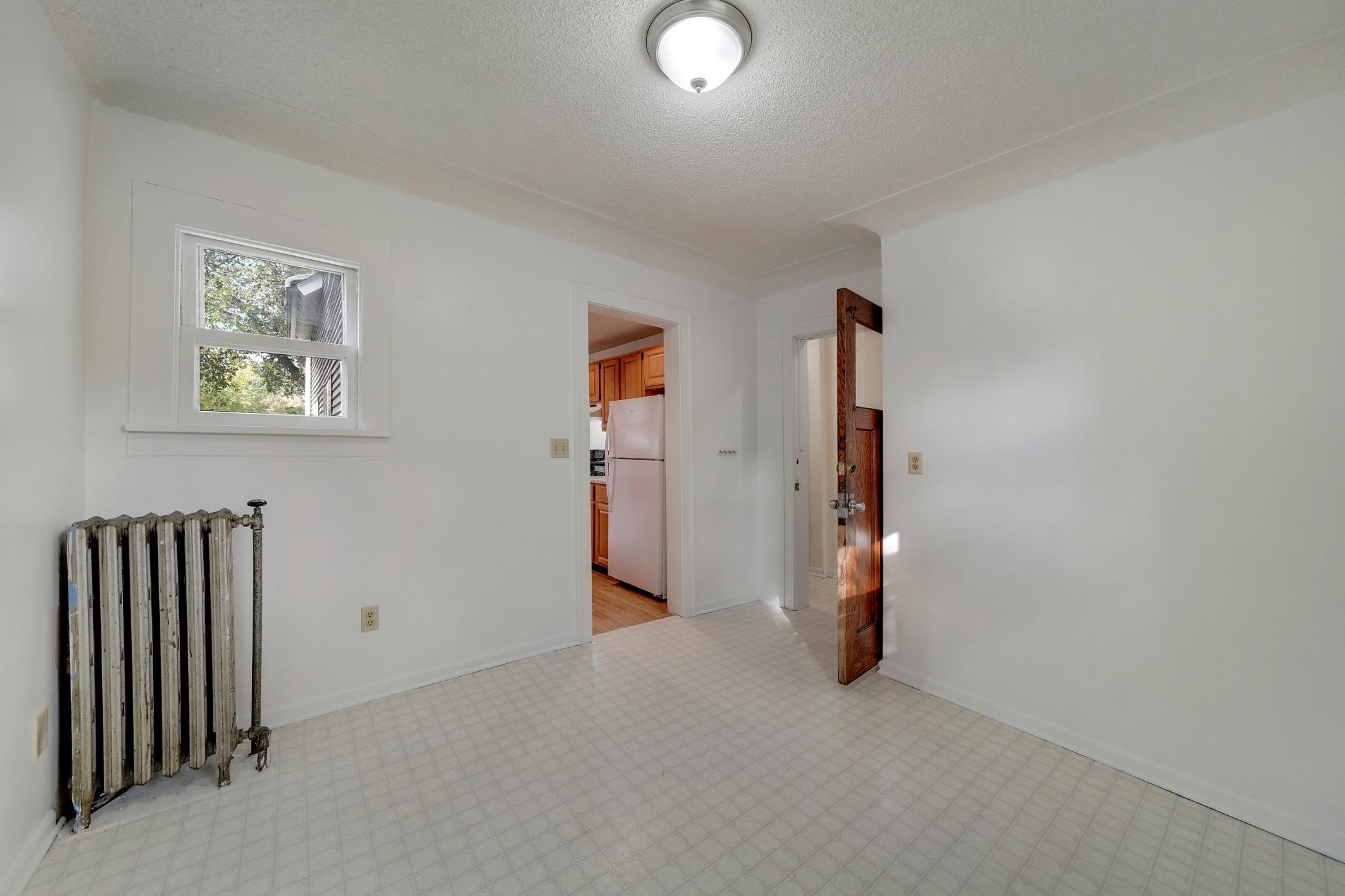 View of Residential Income at 3650 Russell Avenue, Minneapolis MN 55412, Minneapolis (17 of 58) - Mike Wilen | Minnesota Team Real Estate