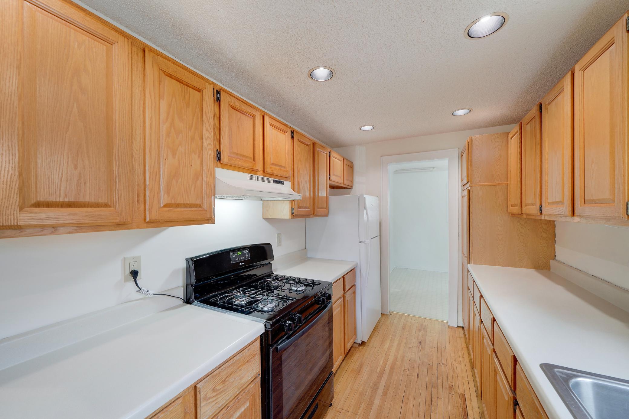 View of Residential Income at 3650 Russell Avenue, Minneapolis MN 55412, Minneapolis (11 of 58) - Mike Wilen | Minnesota Team Real Estate