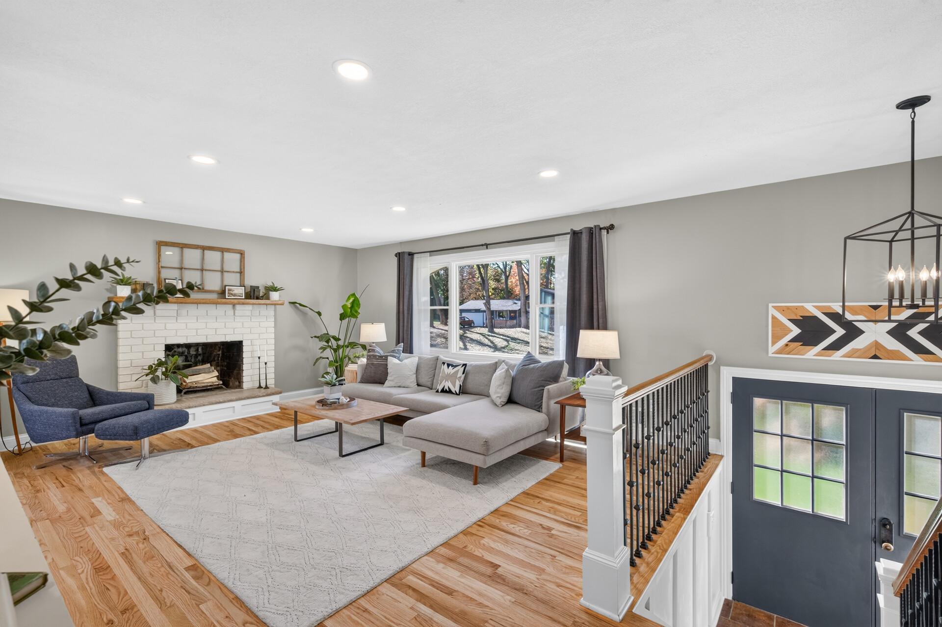 View of Residential at 3230 Shadyview Lane, Plymouth MN 55447, Plymouth (12 of 31) - Mike Wilen | Minnesota Team Real Estate