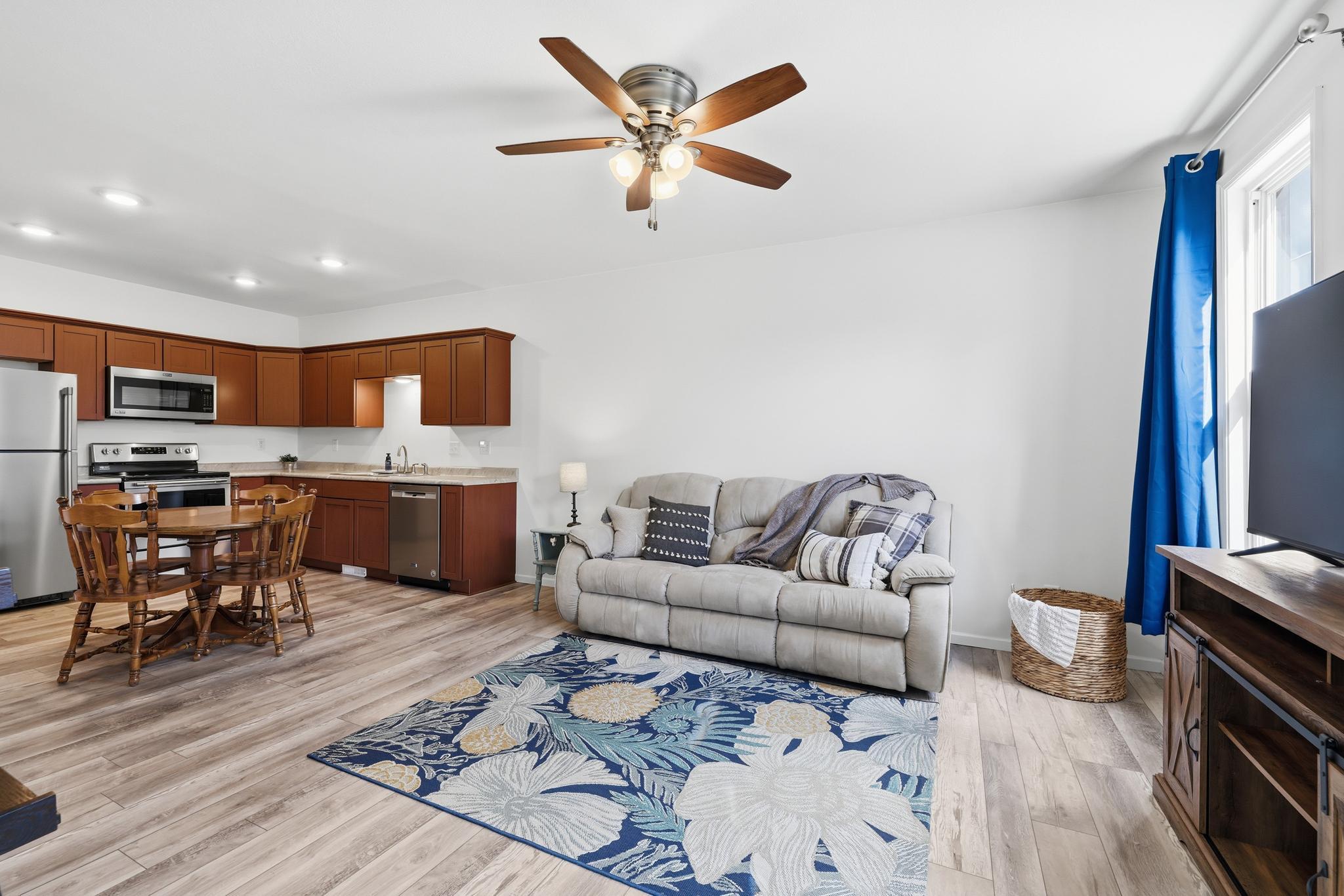 View of Residential at 216 Willow Street, Belle Plaine MN 56011, Belle Plaine (4 of 27) - Mike Wilen | Minnesota Team Real Estate