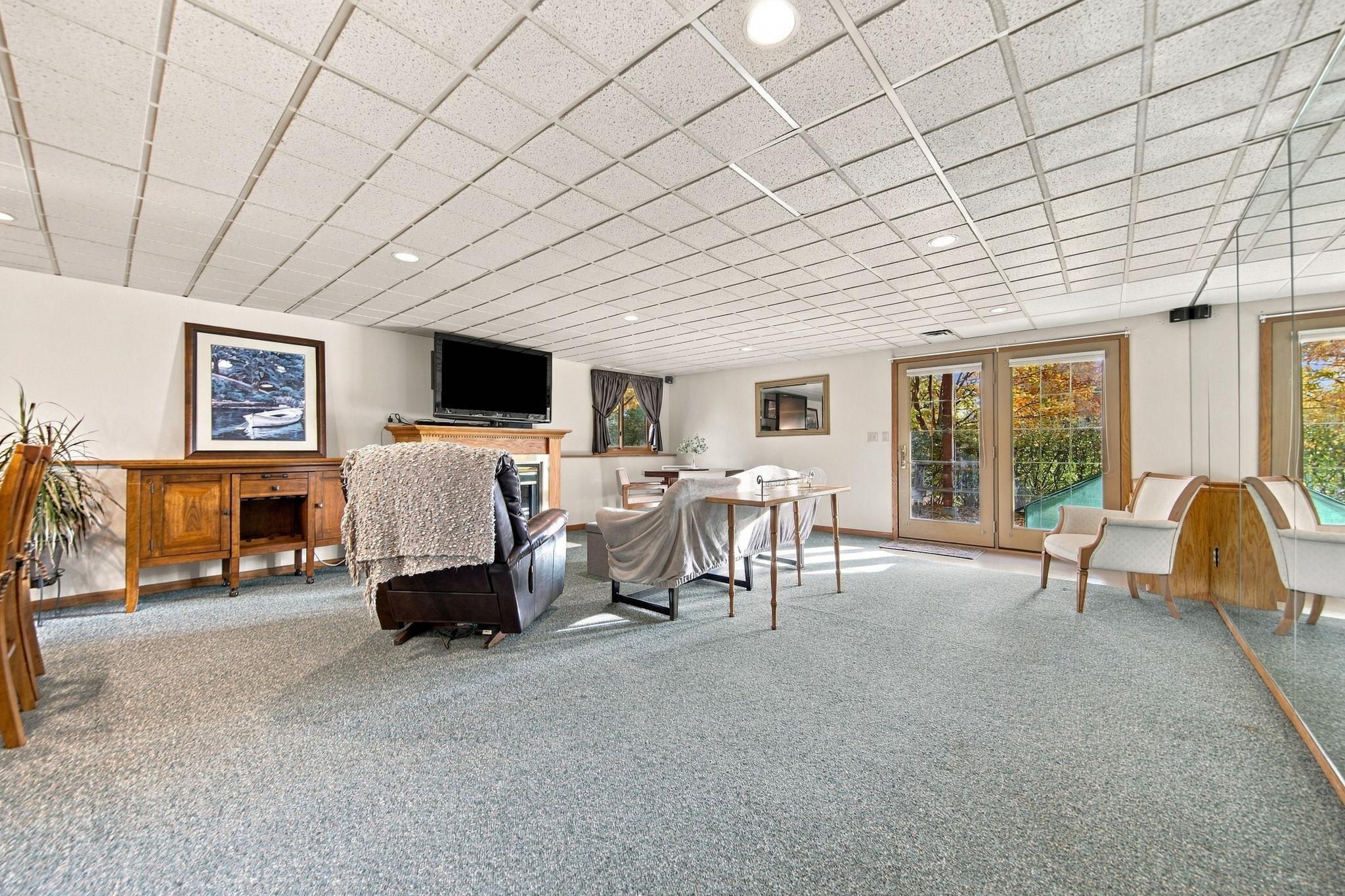 View of Residential at 940 Douglas Court, Anoka MN 55303, Anoka (25 of 41) - Mike Wilen | Minnesota Team Real Estate