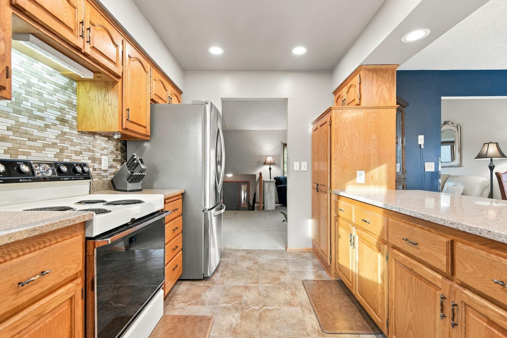 View of Residential at 940 Douglas Court, Anoka MN 55303, Anoka (11 of 41) - Mike Wilen | Minnesota Team Real Estate