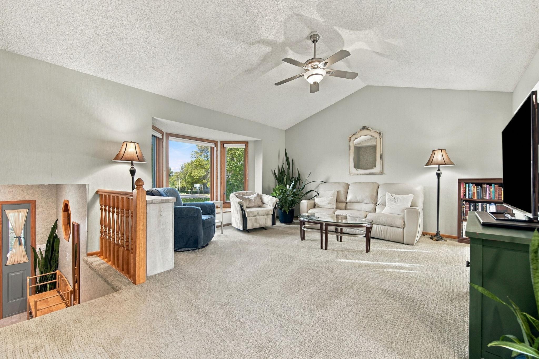 View of Residential at 940 Douglas Court, Anoka MN 55303, Anoka (7 of 41) - Mike Wilen | Minnesota Team Real Estate