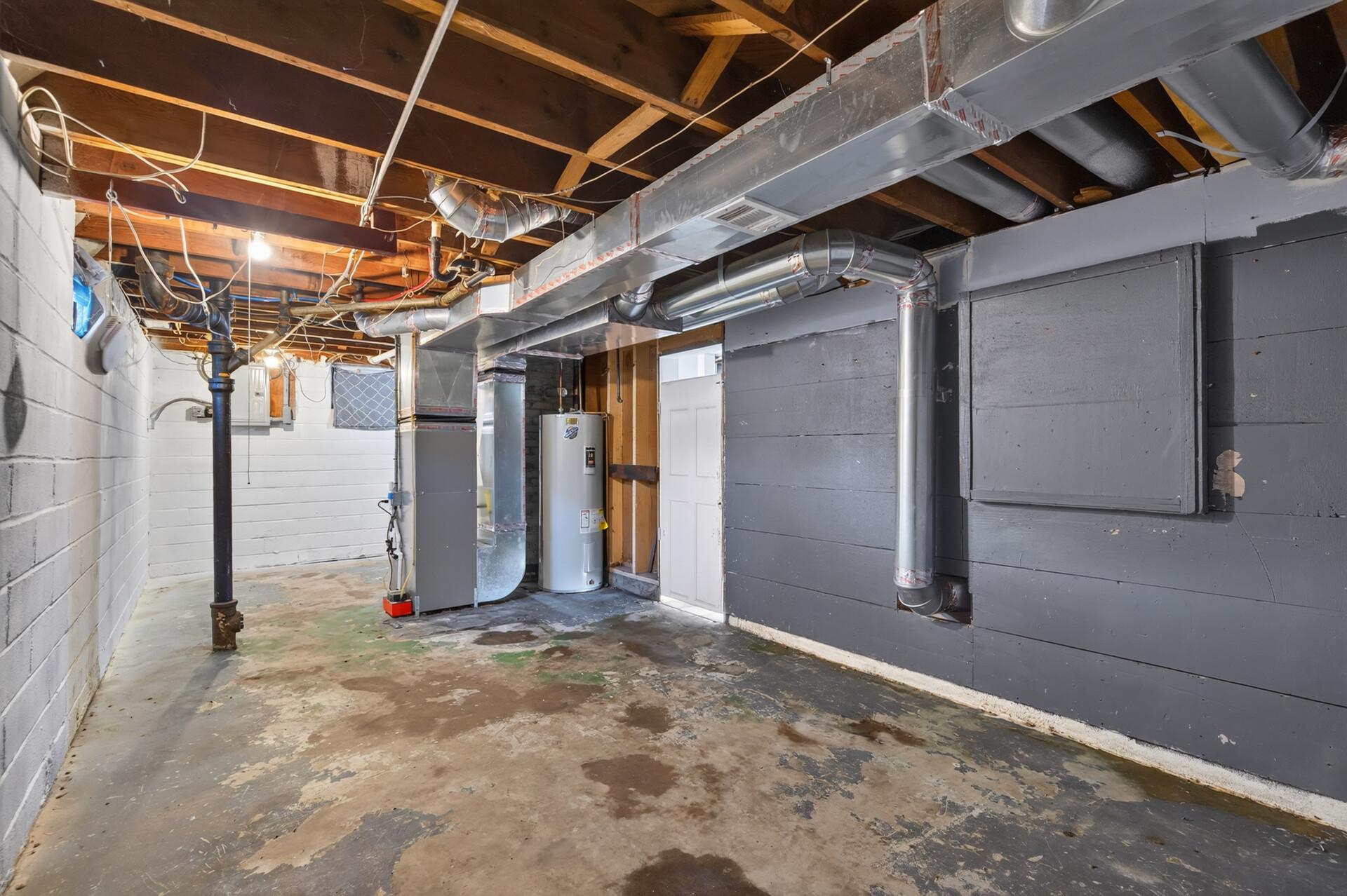 View of Residential at 4822 Bryant Avenue, Minneapolis MN 55430, Minneapolis (24 of 30) - Mike Wilen | Minnesota Team Real Estate