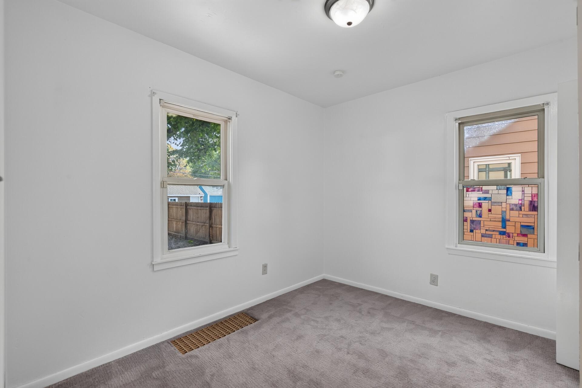 View of Residential at 4822 Bryant Avenue, Minneapolis MN 55430, Minneapolis (7 of 30) - Mike Wilen | Minnesota Team Real Estate