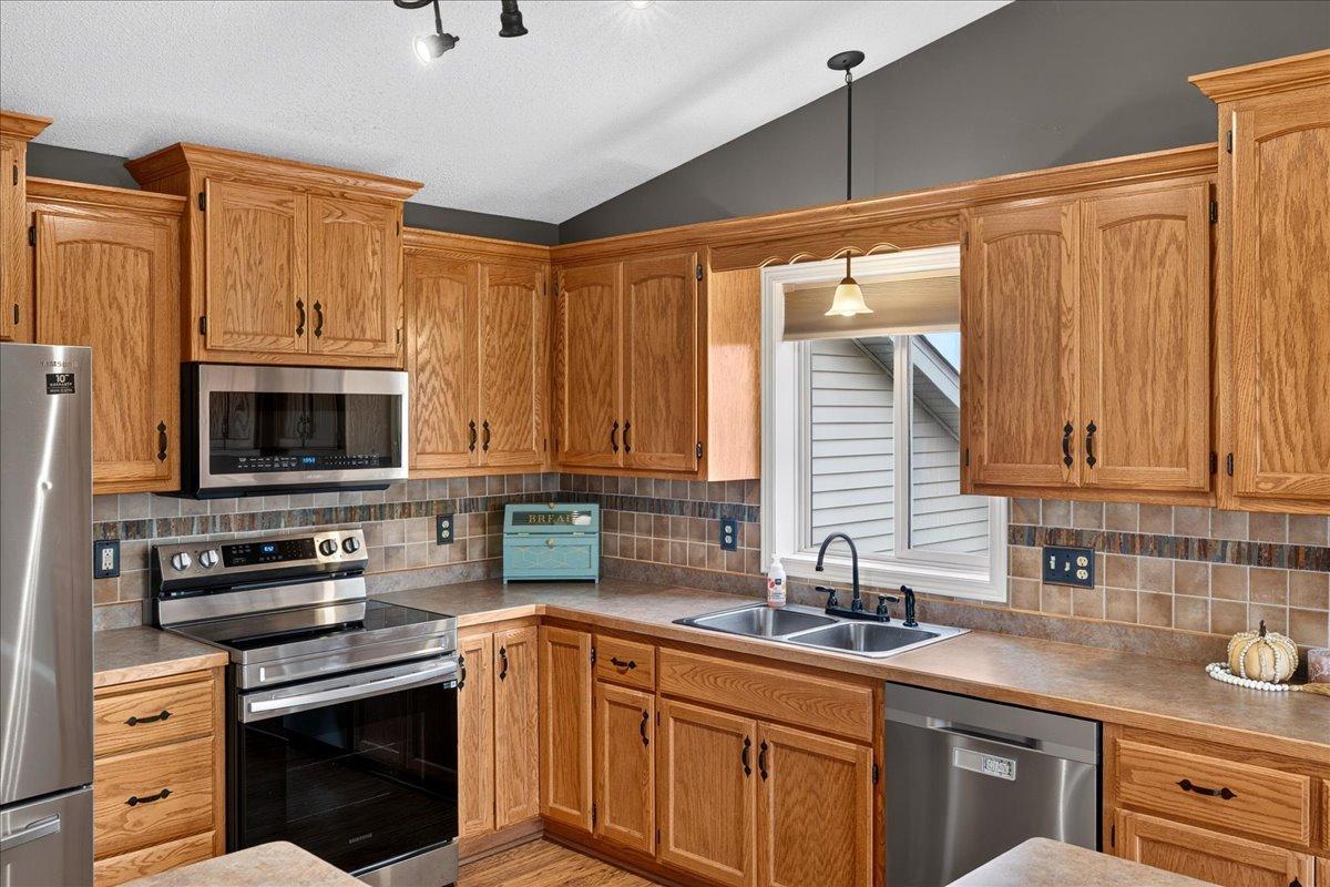 View of Residential at 318 Karen Lane, Big Lake MN 55309, Big Lake (10 of 40) - Mike Wilen | Minnesota Team Real Estate