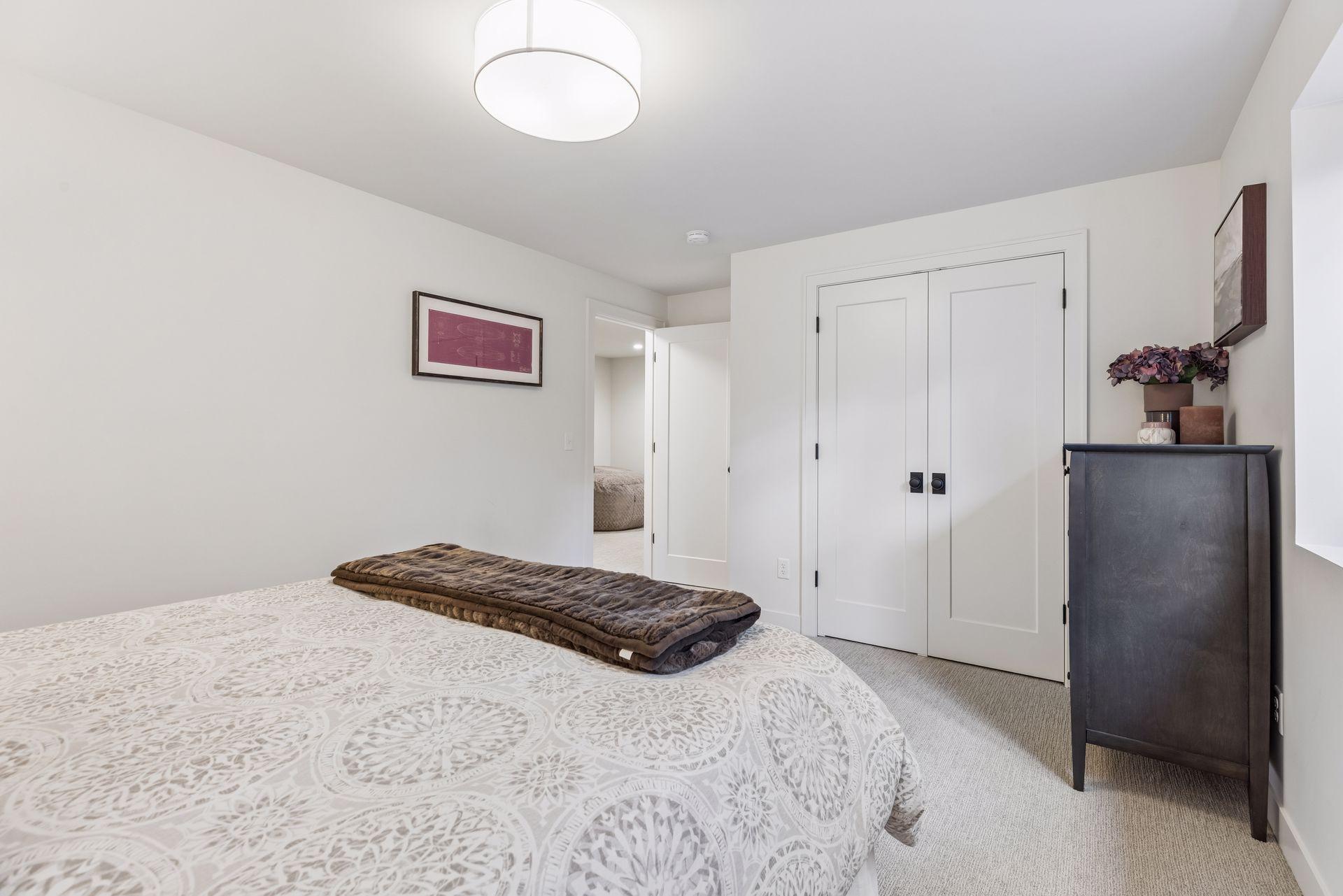 View of Residential at 5047 Abbott Avenue, Minneapolis MN 55410, Minneapolis (35 of 42) - Mike Wilen | Minnesota Team Real Estate