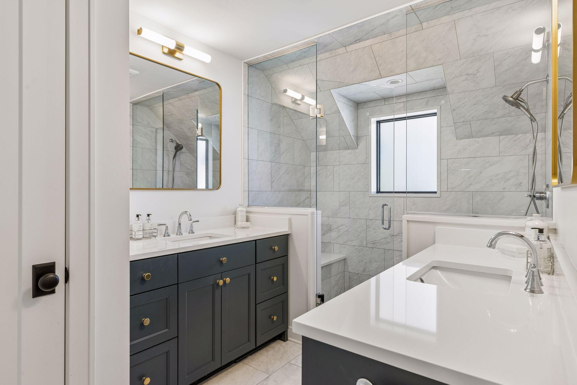 View of Residential at 5047 Abbott Avenue, Minneapolis MN 55410, Minneapolis (22 of 42) - Mike Wilen | Minnesota Team Real Estate