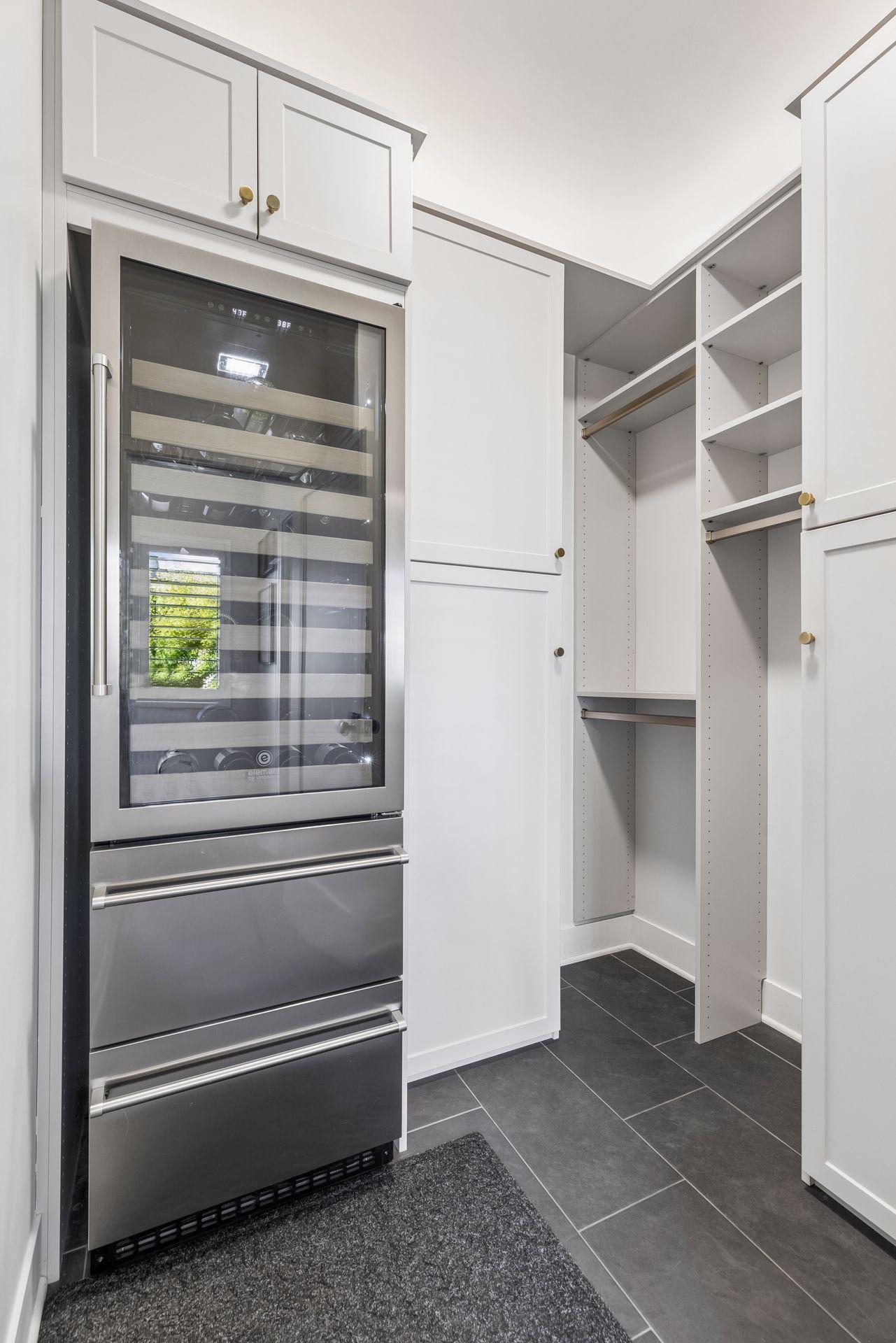 View of Residential at 5047 Abbott Avenue, Minneapolis MN 55410, Minneapolis (17 of 42) - Mike Wilen | Minnesota Team Real Estate