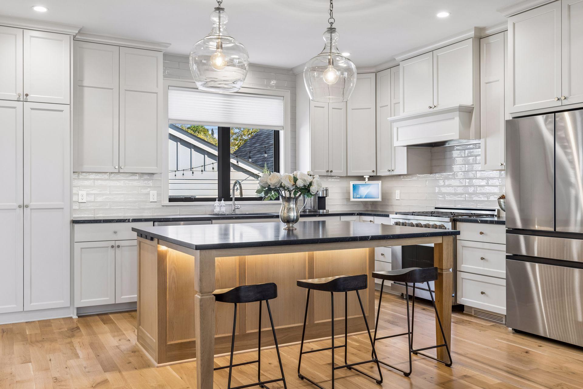 View of Residential at 5047 Abbott Avenue, Minneapolis MN 55410, Minneapolis (10 of 42) - Mike Wilen | Minnesota Team Real Estate