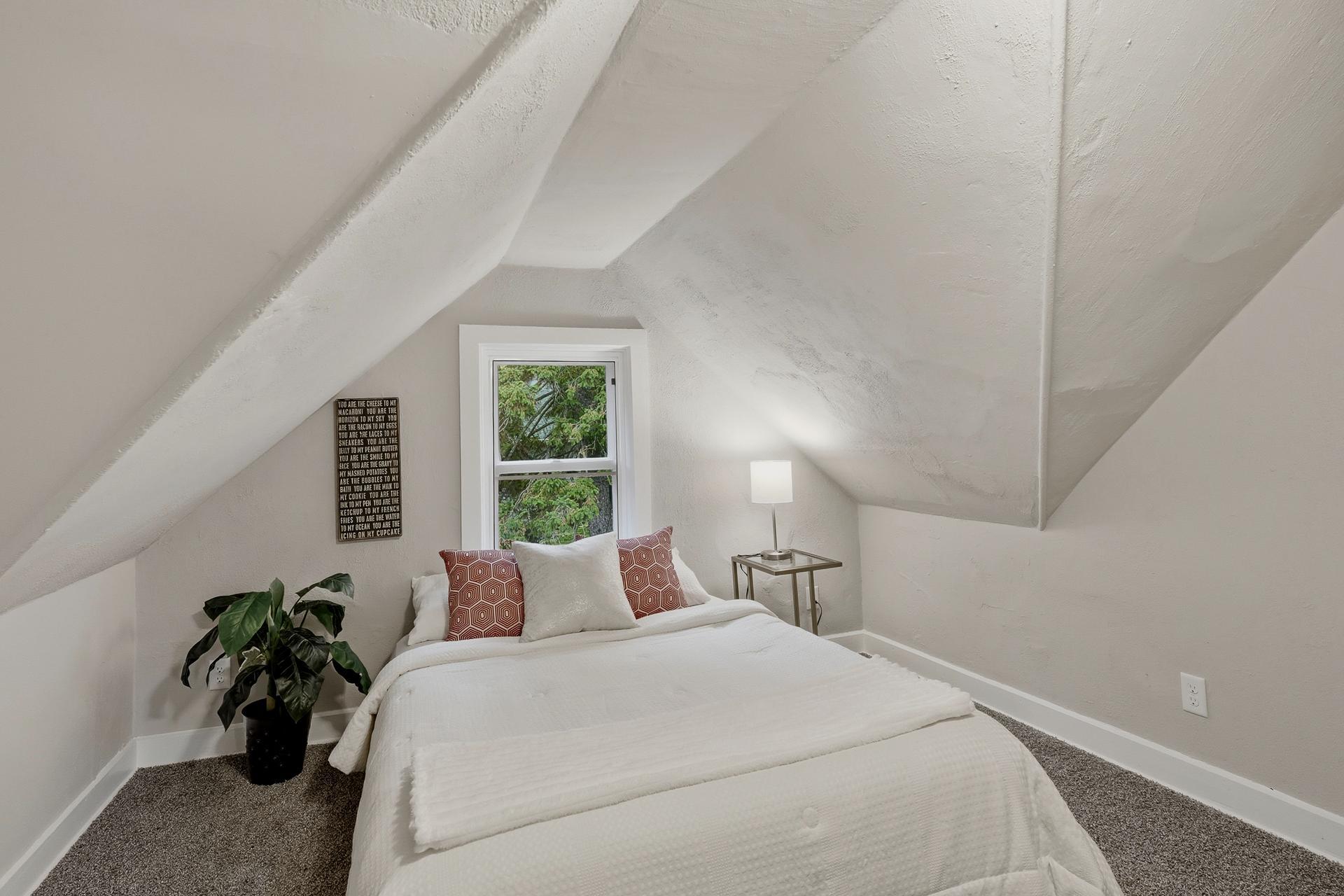 View of Residential at 1087 Matilda Street, Saint Paul MN 55117, Saint Paul (30 of 40) - Mike Wilen | Minnesota Team Real Estate
