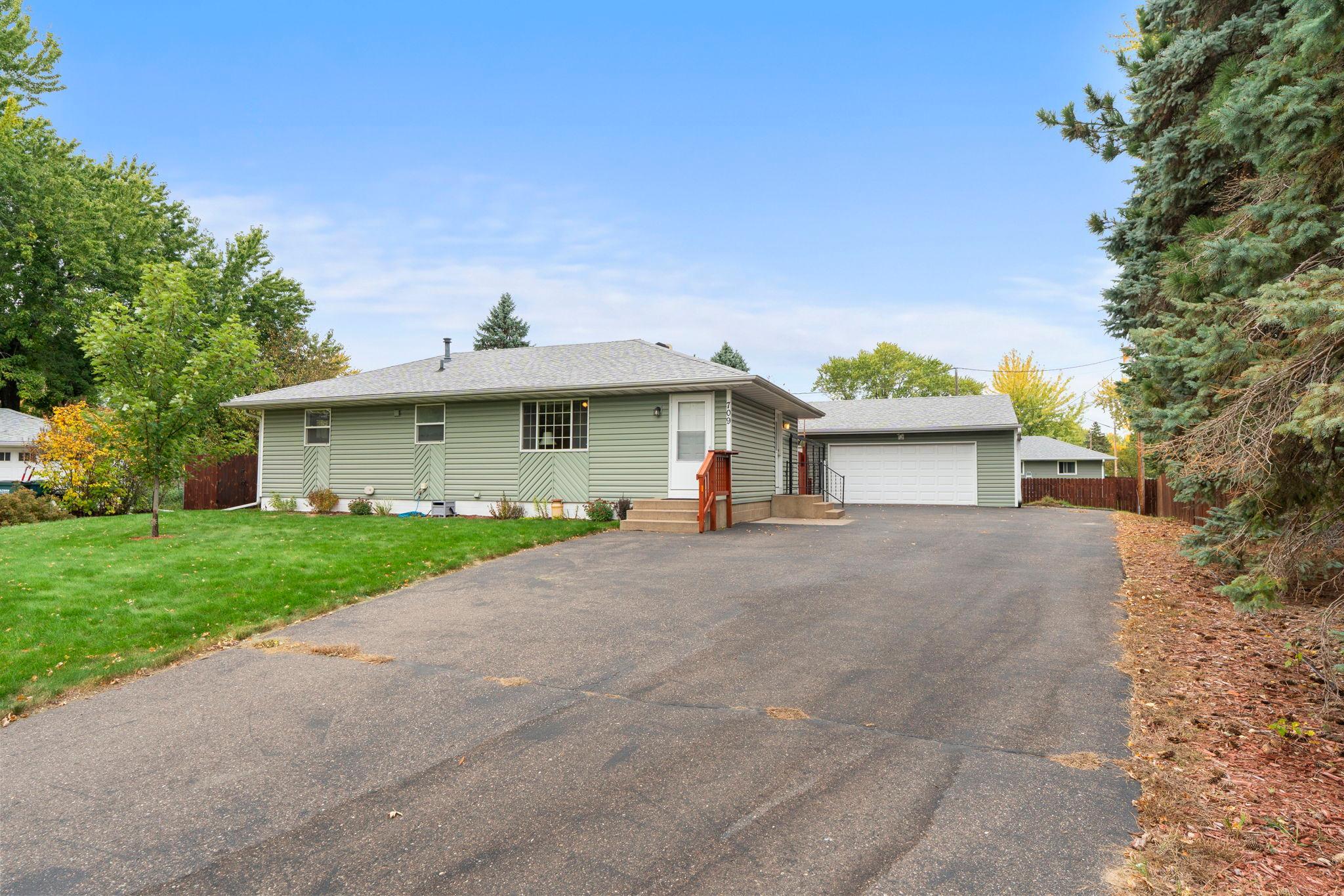 View of Residential at 709 120th Avenue, Blaine MN 55434, Blaine (3 of 45) - Mike Wilen | Minnesota Team Real Estate