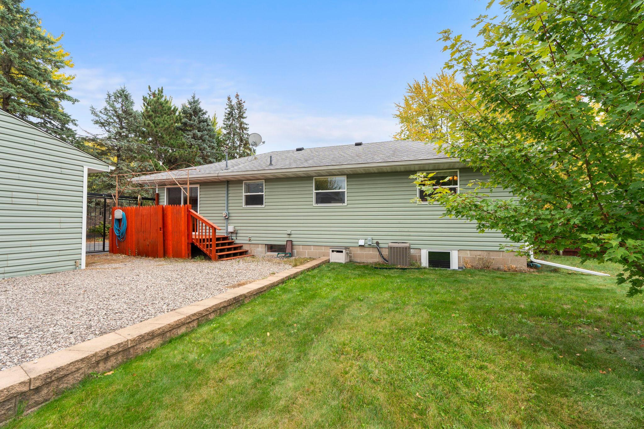 View of Residential at 709 120th Avenue, Blaine MN 55434, Blaine (33 of 45) - Mike Wilen | Minnesota Team Real Estate