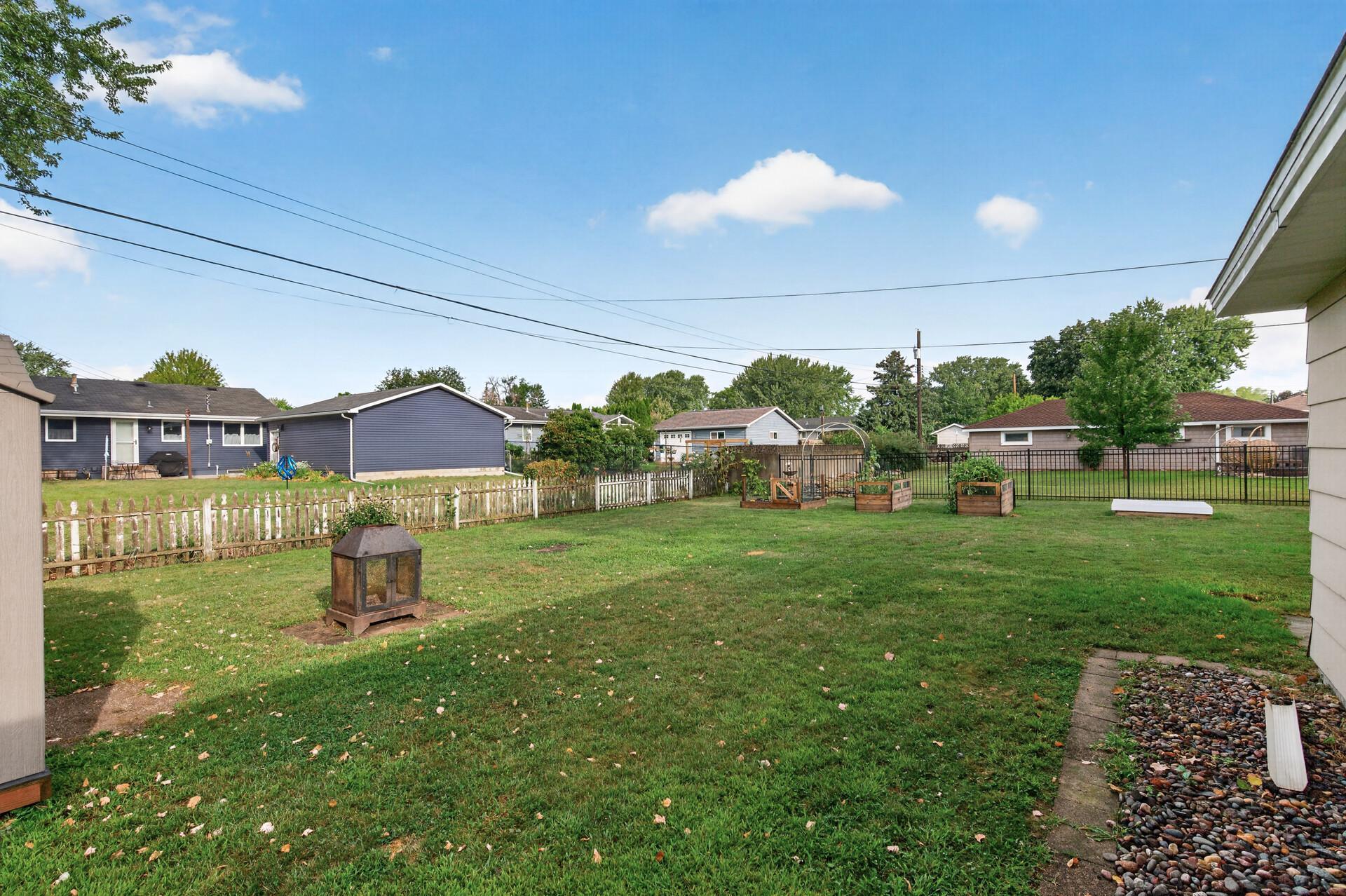 View of Residential at 9363 Trenton Lane, Maple Grove MN 55369, Maple Grove (25 of 26) - Mike Wilen | Minnesota Team Real Estate