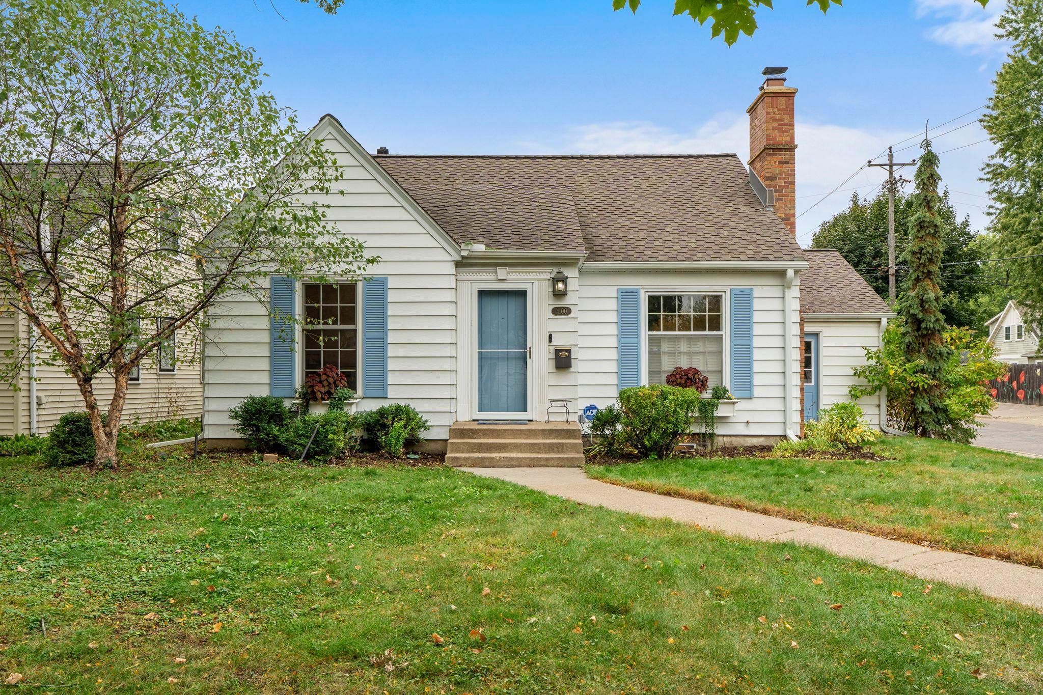 View of Single Family at 4100 Xenwood Avenue, Saint Louis Park - Mike Wilen | Minnesota Team Real Estate