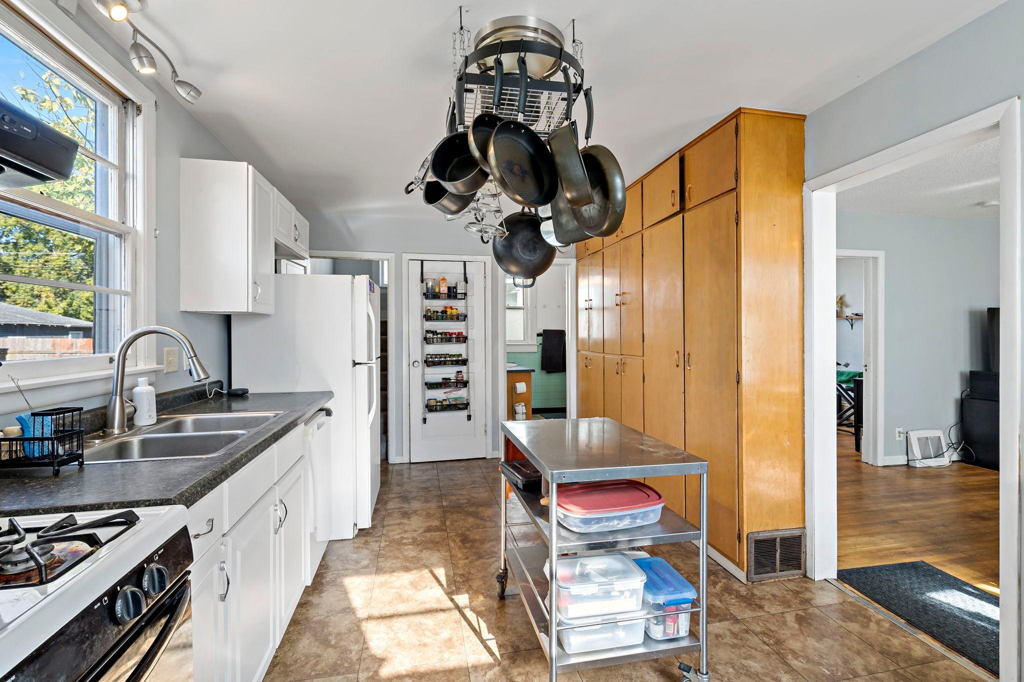 View of Residential at 545 Virginia Street, Saint Paul MN 55103, Saint Paul (7 of 46) - Mike Wilen | Minnesota Team Real Estate
