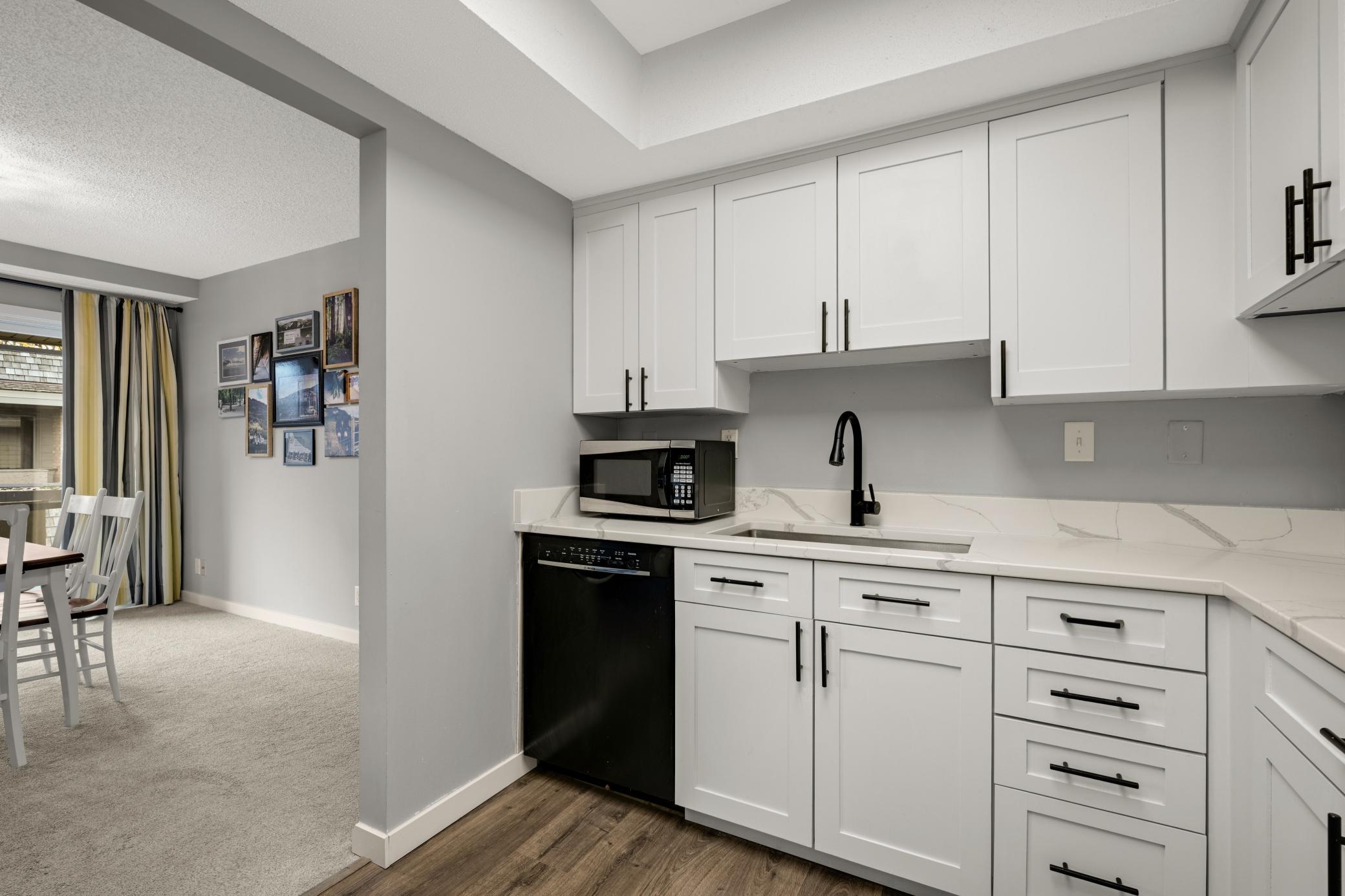 View of Residential at 6415 Colony Way #2C, Edina MN 55435, Edina (15 of 32) - Mike Wilen | Minnesota Team Real Estate