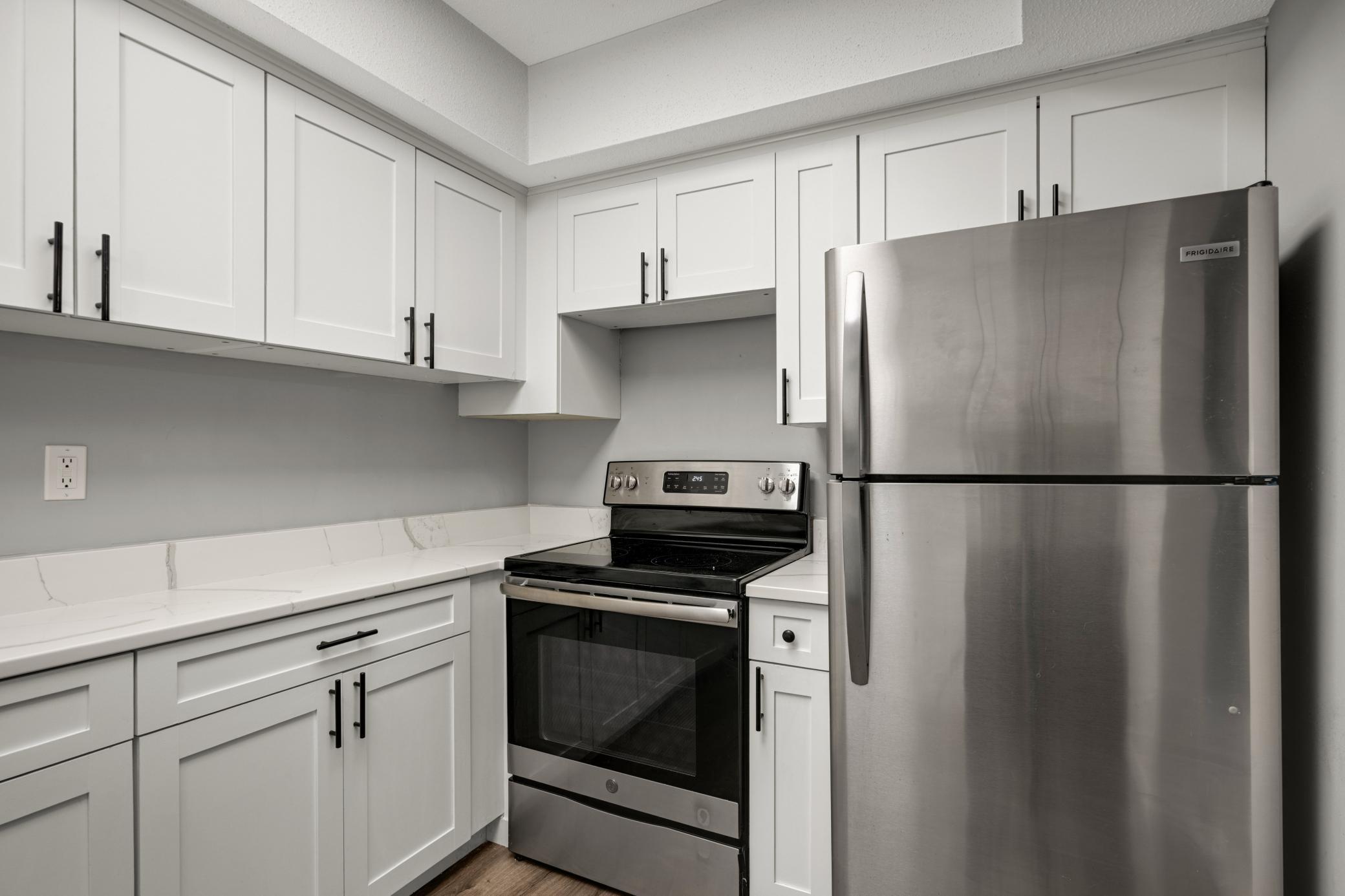 View of Residential at 6415 Colony Way #2C, Edina MN 55435, Edina (13 of 32) - Mike Wilen | Minnesota Team Real Estate