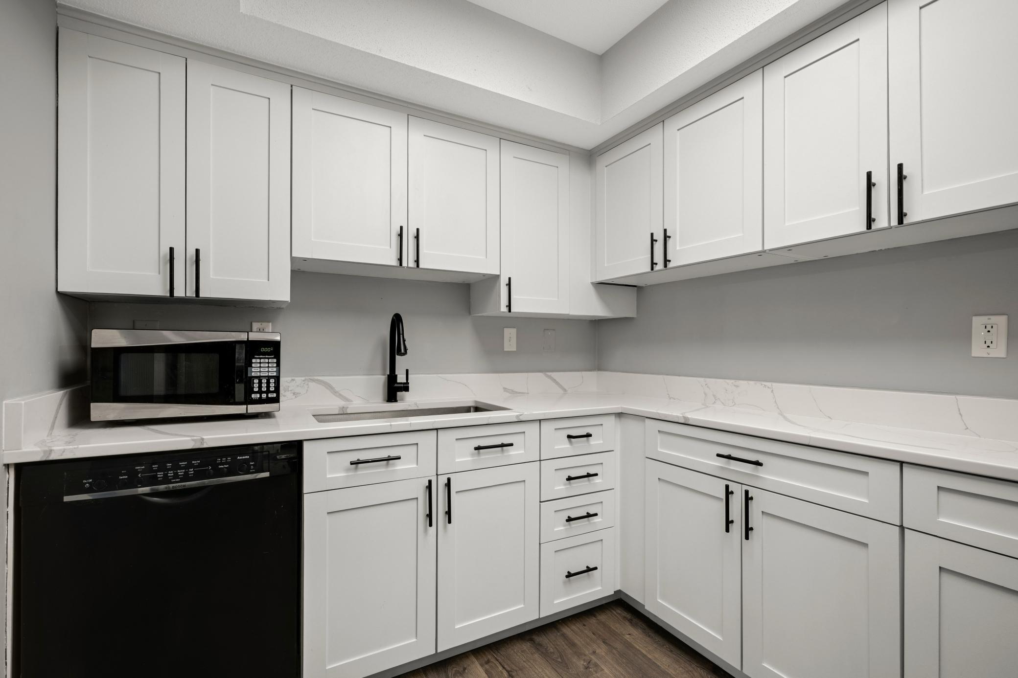 View of Residential at 6415 Colony Way #2C, Edina MN 55435, Edina (12 of 32) - Mike Wilen | Minnesota Team Real Estate