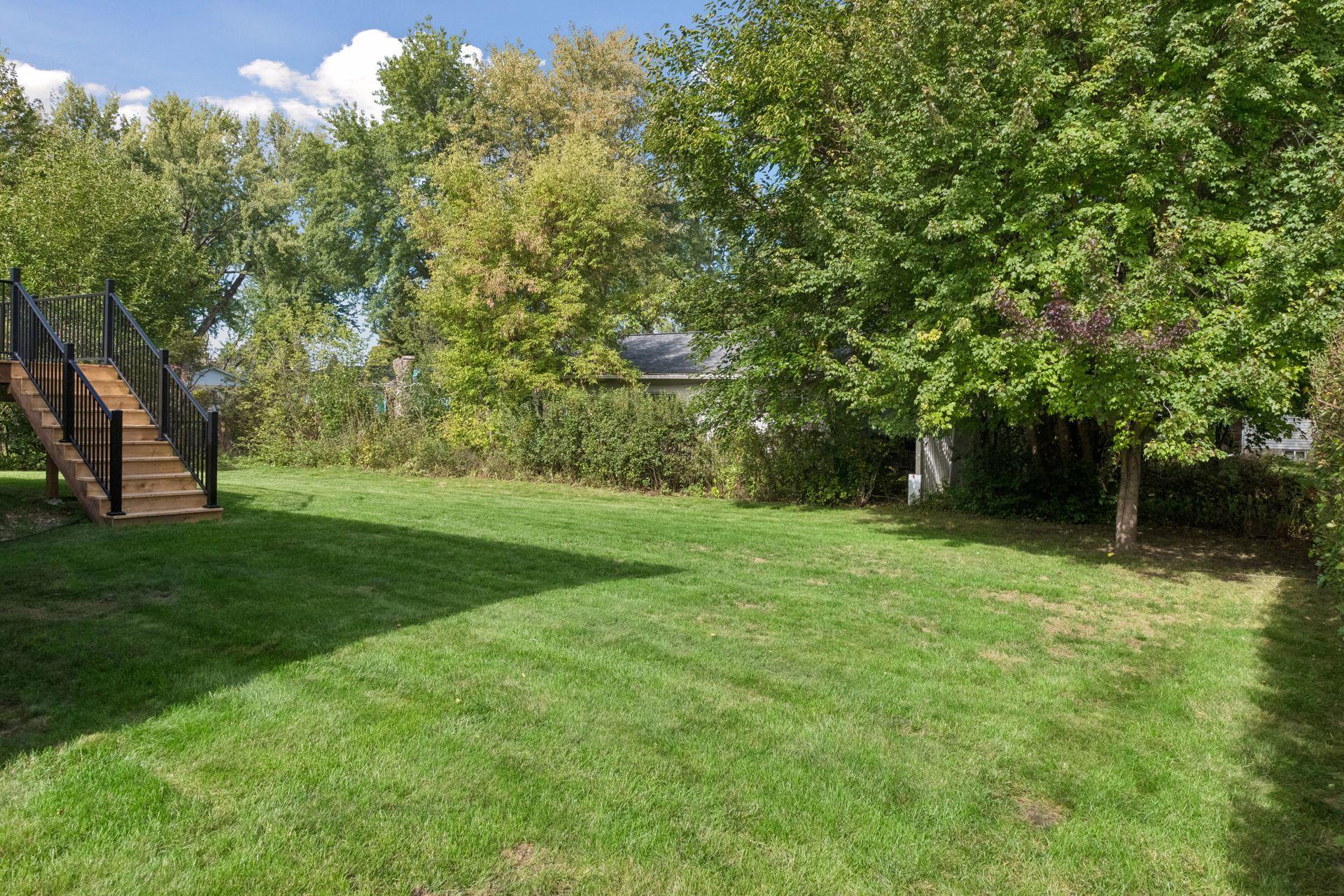 View of Residential at 2621 Emerald Lane, Shakopee MN 55379, Shakopee (30 of 34) - Mike Wilen | Minnesota Team Real Estate