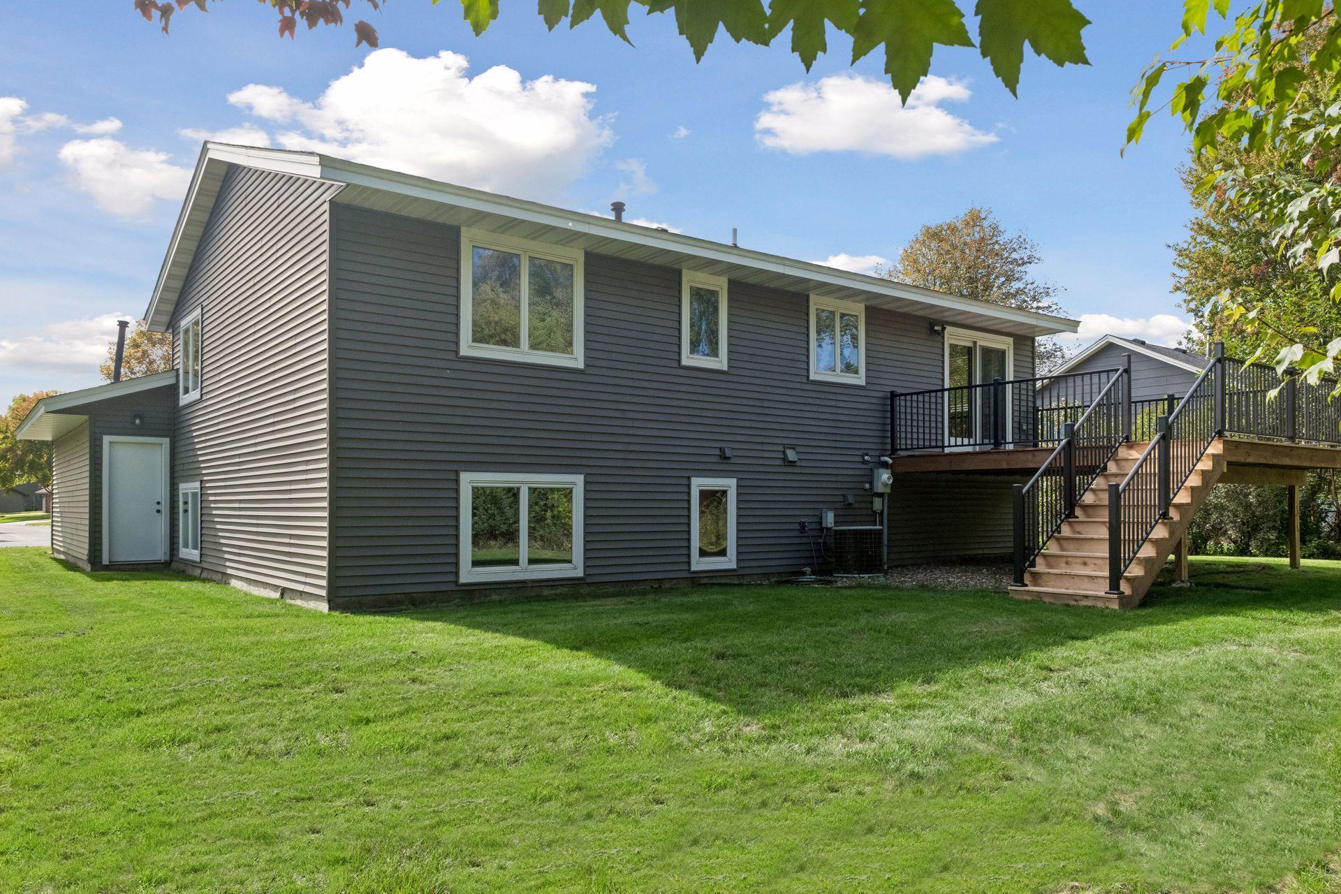 View of Residential at 2621 Emerald Lane, Shakopee MN 55379, Shakopee (29 of 34) - Mike Wilen | Minnesota Team Real Estate