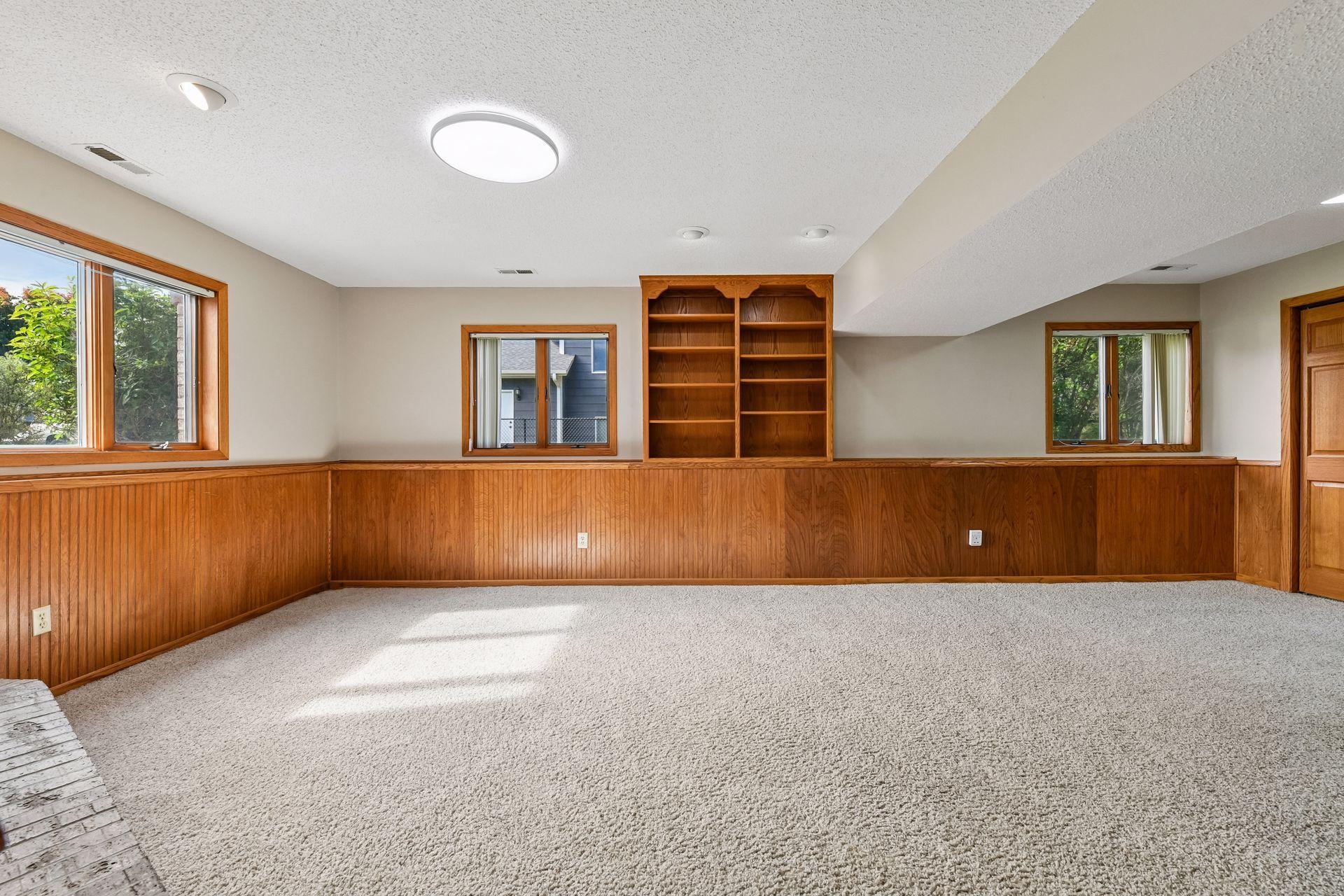 View of Residential at 2621 Emerald Lane, Shakopee MN 55379, Shakopee (21 of 34) - Mike Wilen | Minnesota Team Real Estate