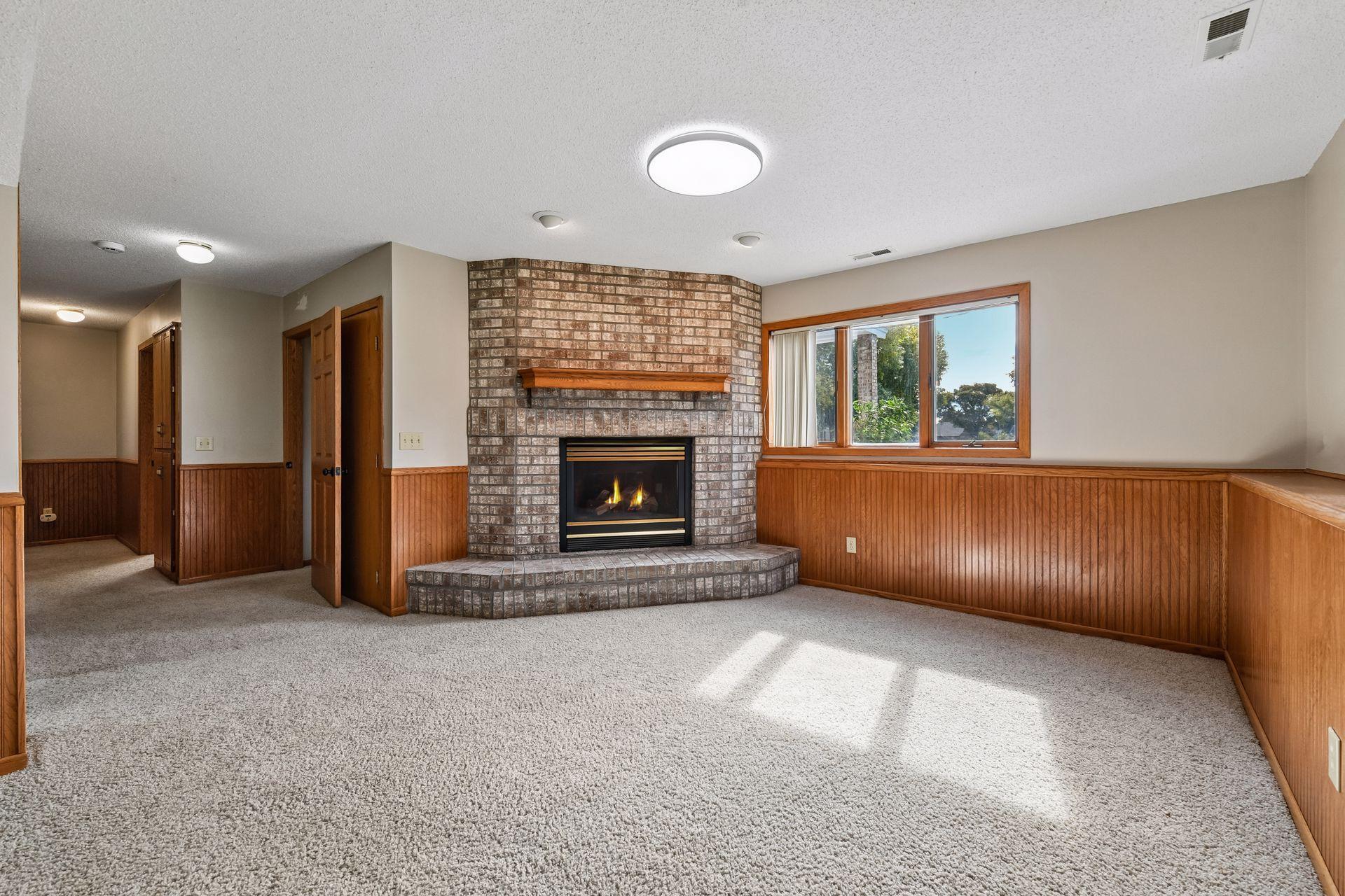 View of Residential at 2621 Emerald Lane, Shakopee MN 55379, Shakopee (20 of 34) - Mike Wilen | Minnesota Team Real Estate