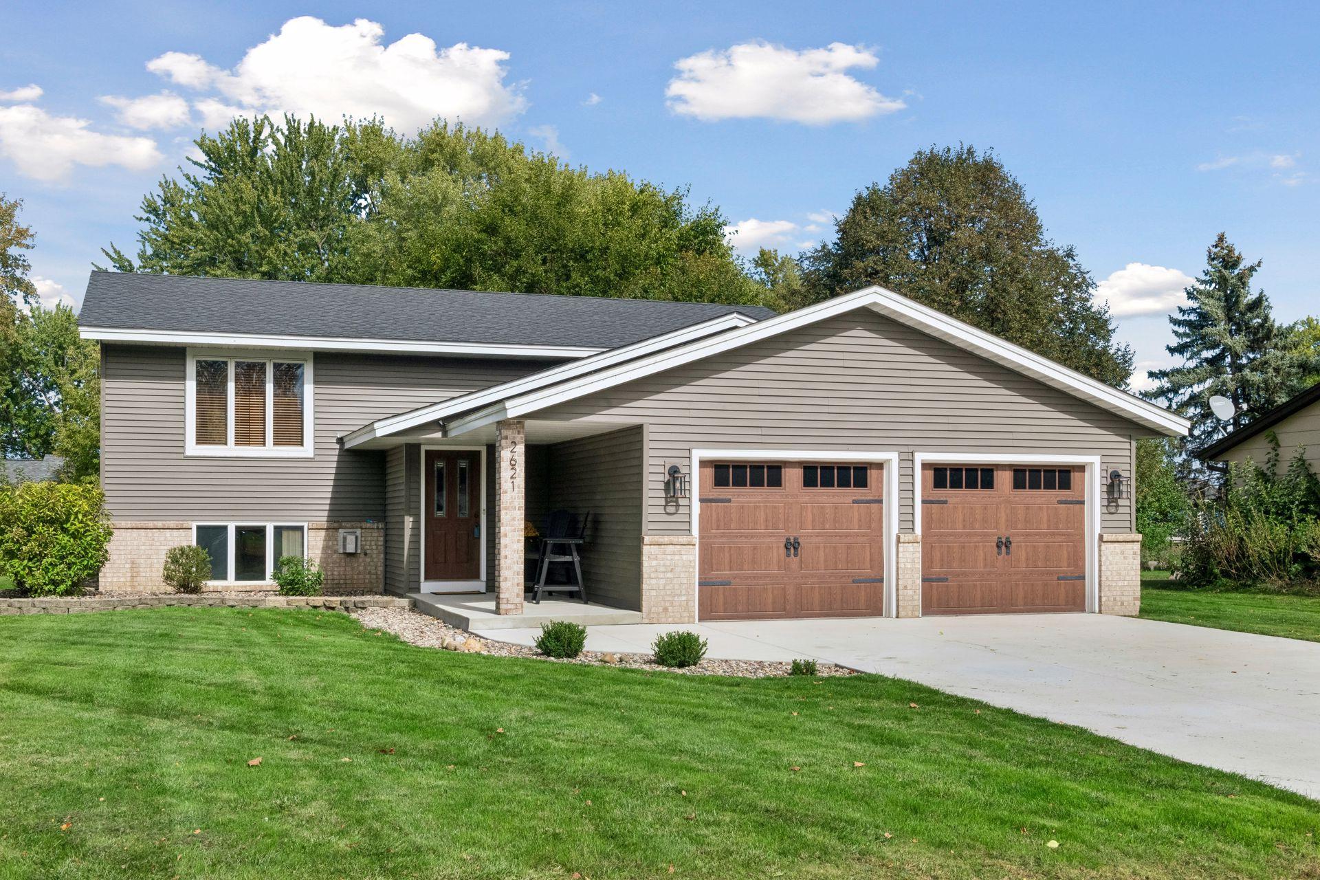 View of Single Family at 2621 Emerald Lane, Shakopee - Mike Wilen | Minnesota Team Real Estate
