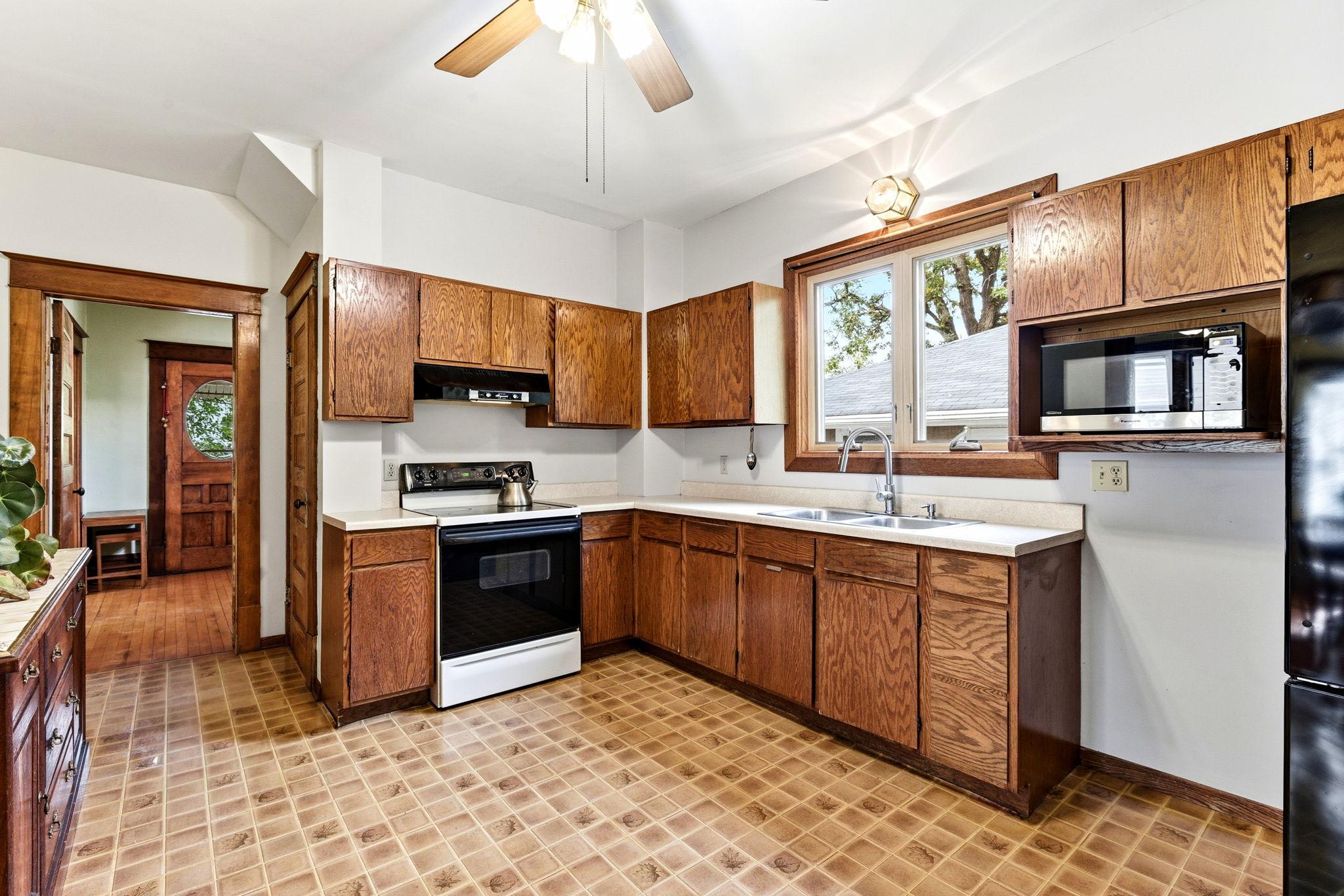 View of Residential at 4339 Columbus Avenue, Minneapolis MN 55407, Minneapolis (8 of 41) - Mike Wilen | Minnesota Team Real Estate