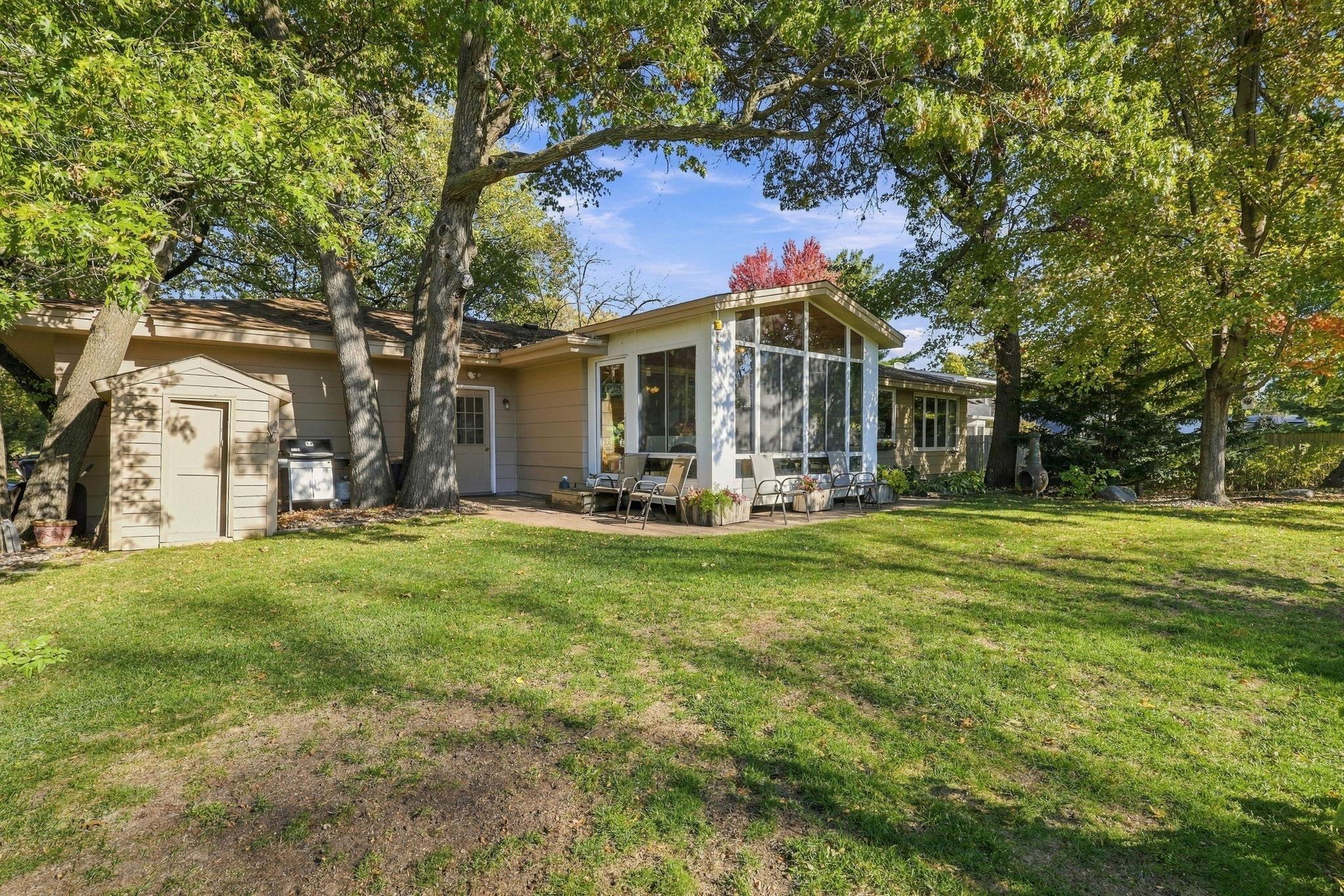 View of Residential at 9723 Palmer Road, Bloomington MN 55437, Bloomington (27 of 35) - Mike Wilen | Minnesota Team Real Estate