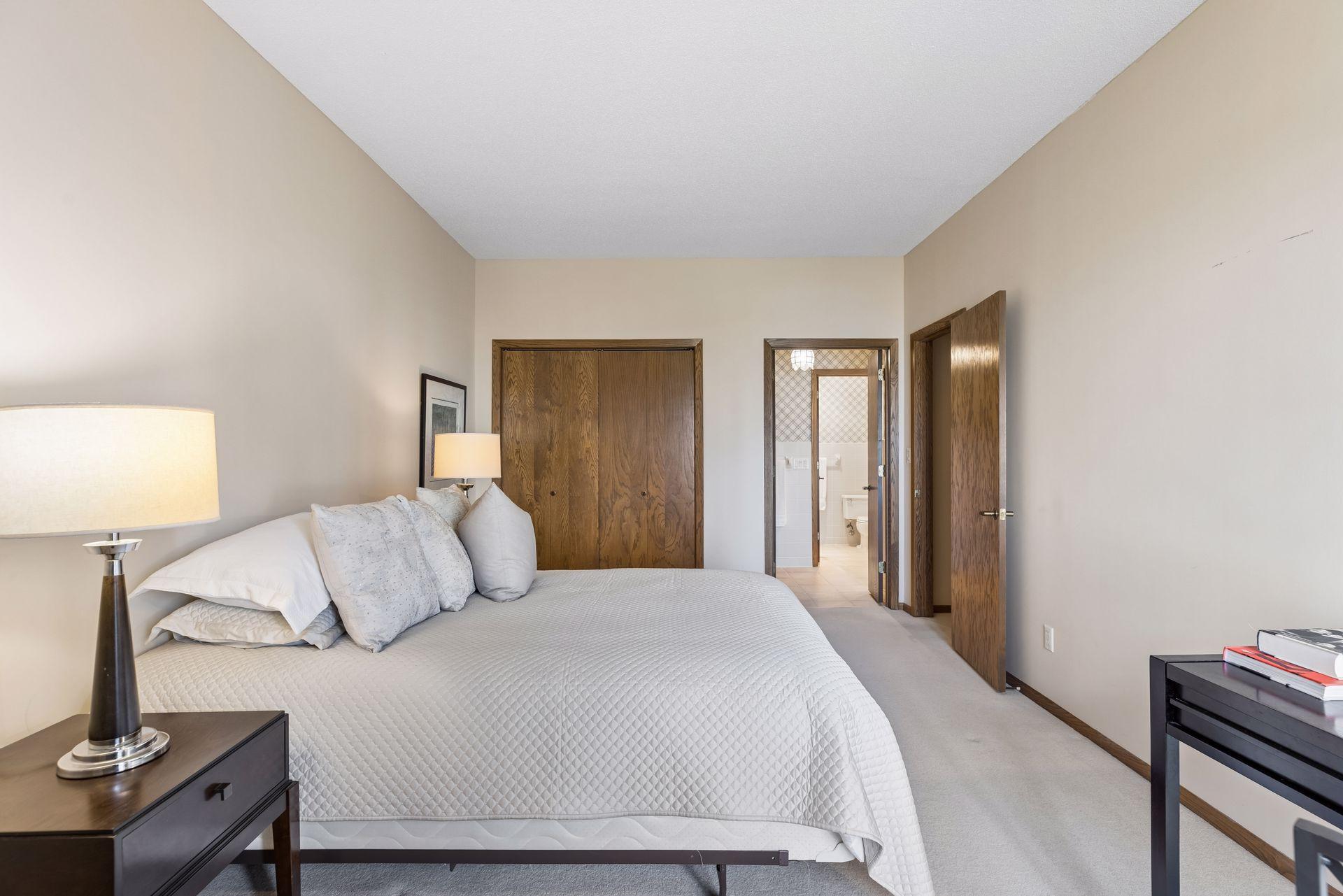 View of Residential at 1235 Yale Place #908, Minneapolis MN 55403, Minneapolis (19 of 78) - Mike Wilen | Minnesota Team Real Estate