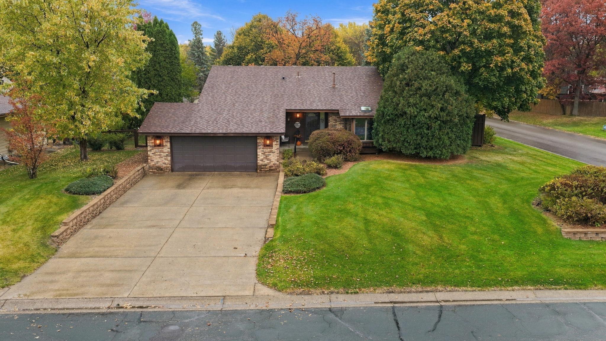 View of Residential at 153 102nd Lane, Blaine MN 55434, Blaine (30 of 31) - Mike Wilen | Minnesota Team Real Estate