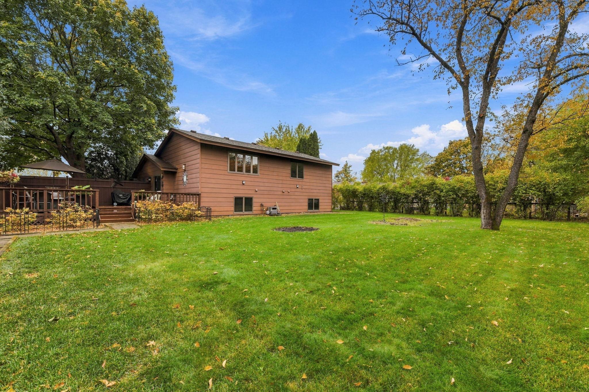 View of Residential at 153 102nd Lane, Blaine MN 55434, Blaine (27 of 31) - Mike Wilen | Minnesota Team Real Estate