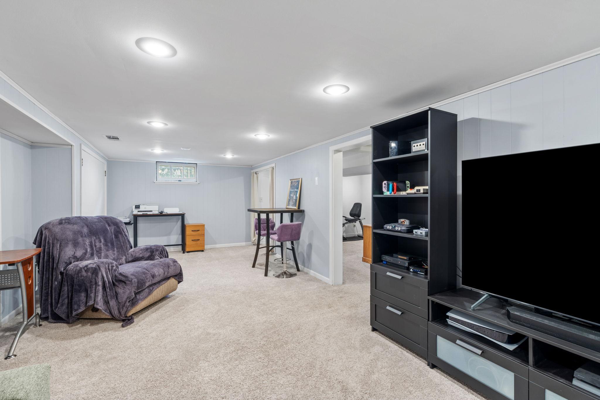 View of Residential at 5337 43rd Avenue, Minneapolis MN 55417, Minneapolis (28 of 42) - Mike Wilen | Minnesota Team Real Estate