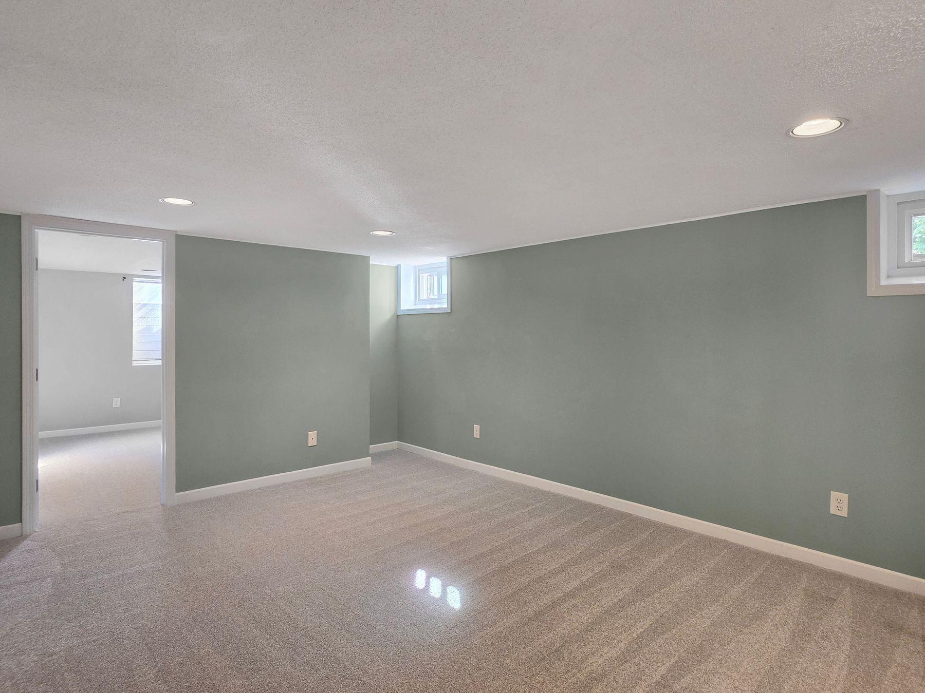 View of Residential at 9312 Oakland Avenue, Bloomington MN 55420, Bloomington (16 of 24) - Mike Wilen | Minnesota Team Real Estate