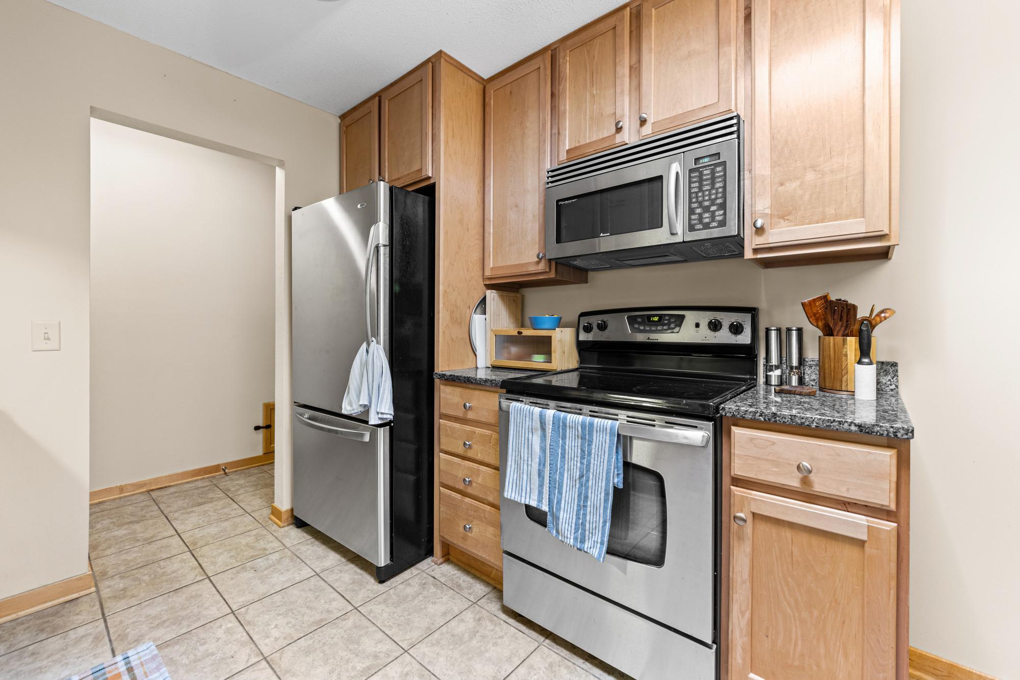 View of Residential at 1725 Dellwood Avenue #204, Roseville MN 55113, Roseville (18 of 50) - Mike Wilen | Minnesota Team Real Estate
