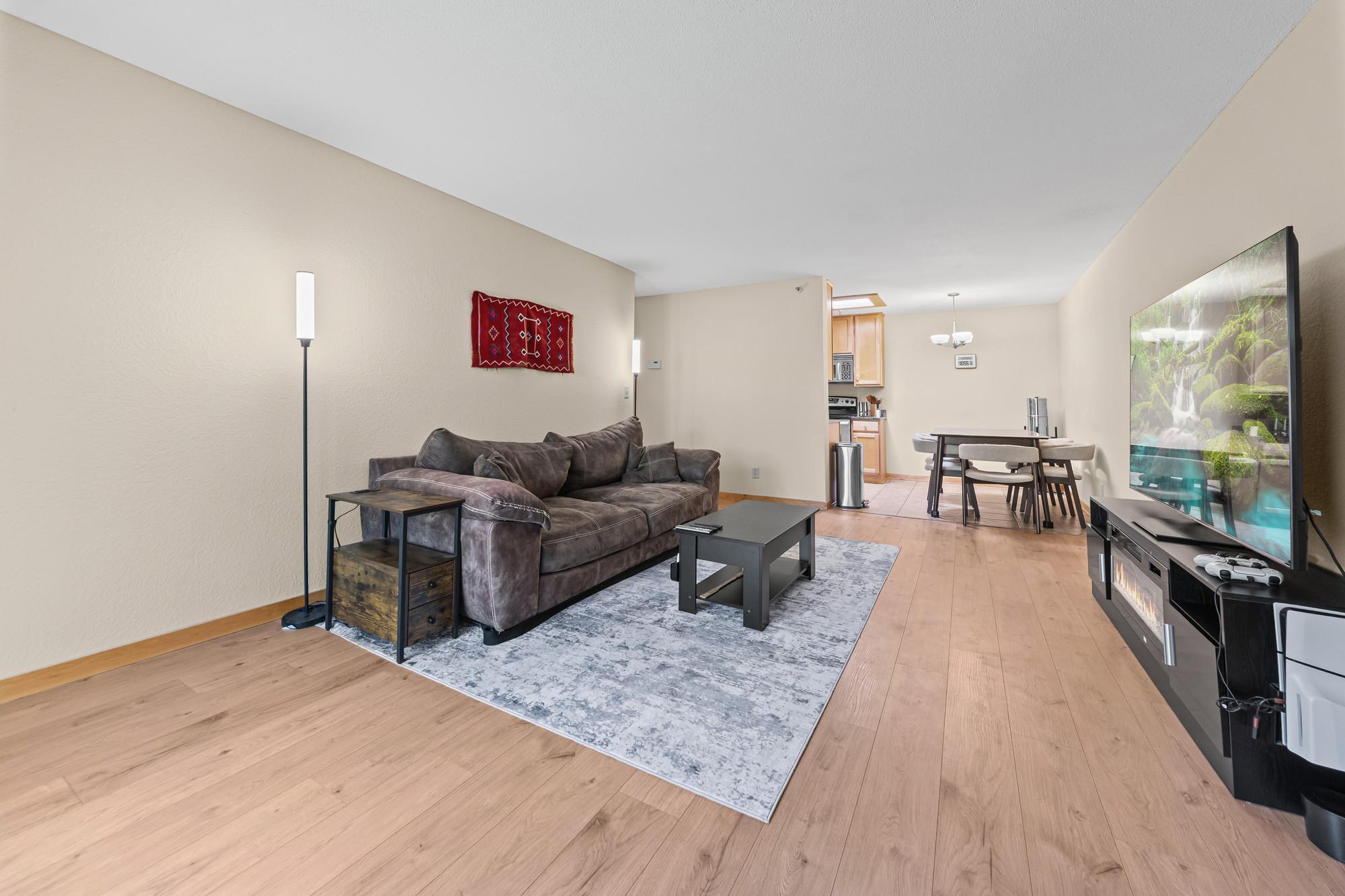 View of Residential at 1725 Dellwood Avenue #204, Roseville MN 55113, Roseville (8 of 50) - Mike Wilen | Minnesota Team Real Estate