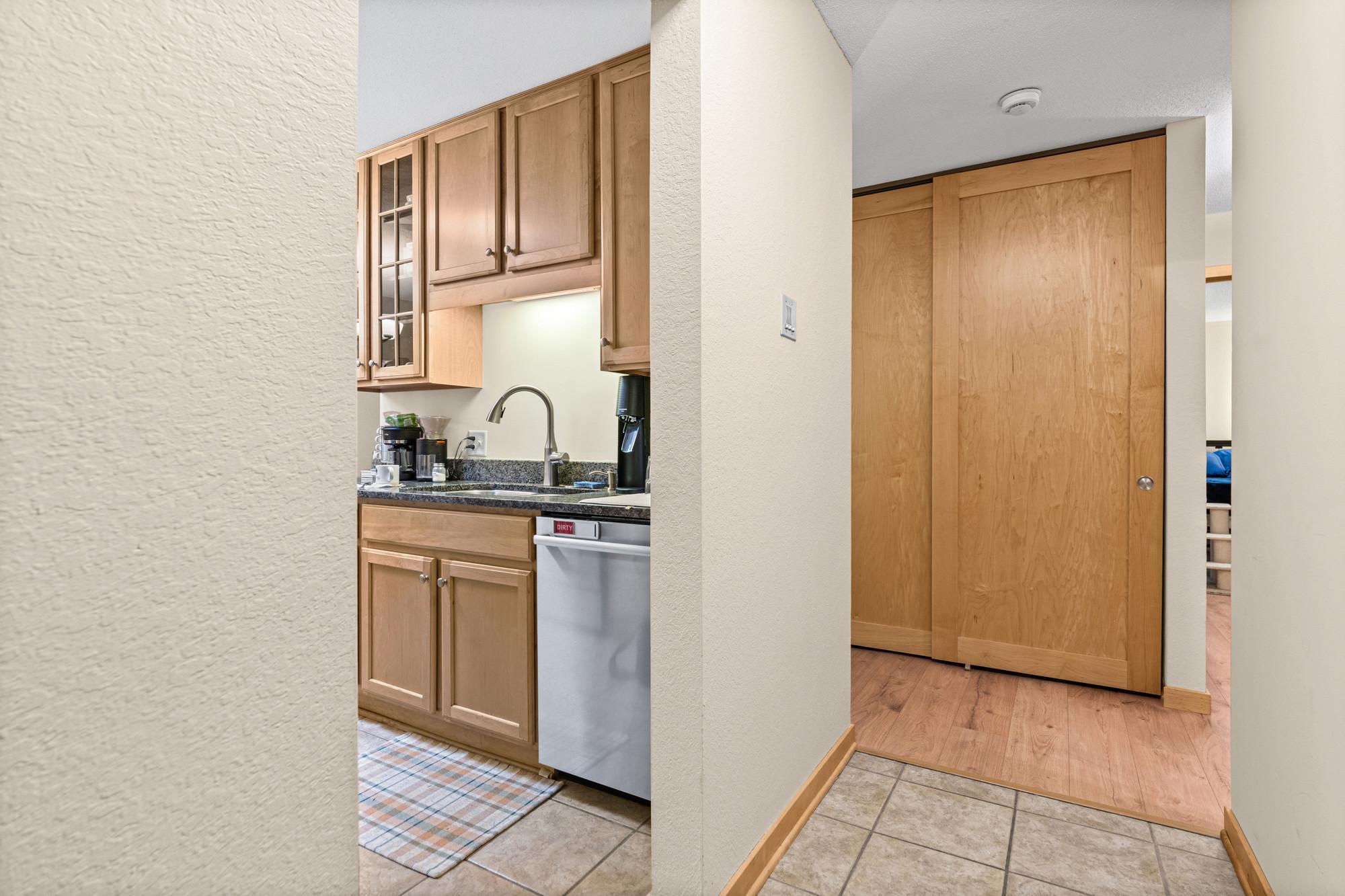 View of Residential at 1725 Dellwood Avenue #204, Roseville MN 55113, Roseville (32 of 50) - Mike Wilen | Minnesota Team Real Estate