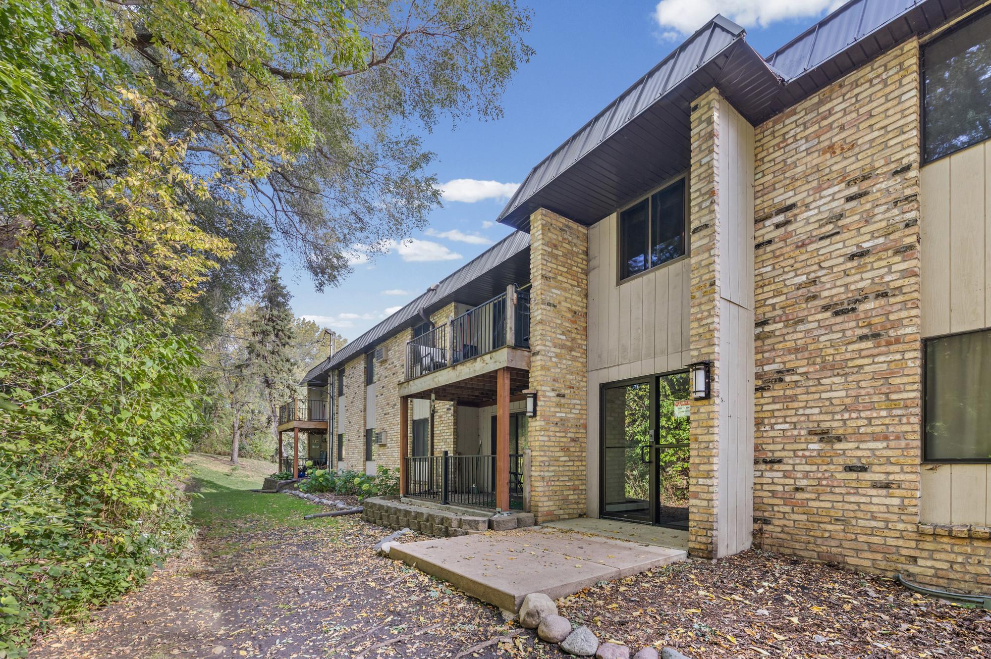 View of Residential at 1725 Dellwood Avenue #204, Roseville MN 55113, Roseville (46 of 50) - Mike Wilen | Minnesota Team Real Estate