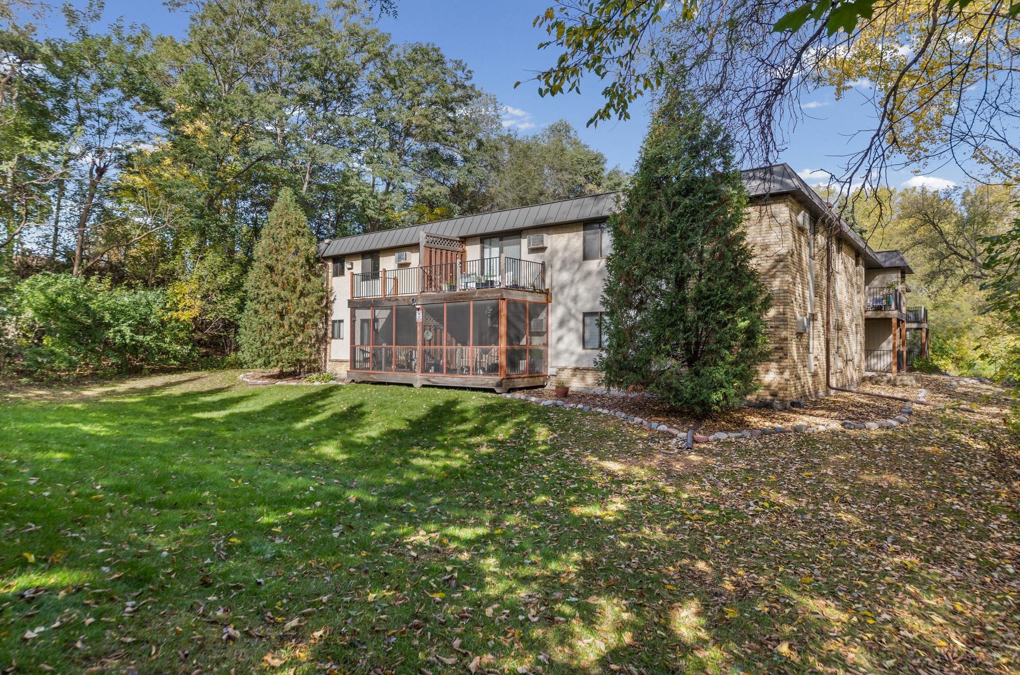 View of Residential at 1725 Dellwood Avenue #204, Roseville MN 55113, Roseville (47 of 50) - Mike Wilen | Minnesota Team Real Estate