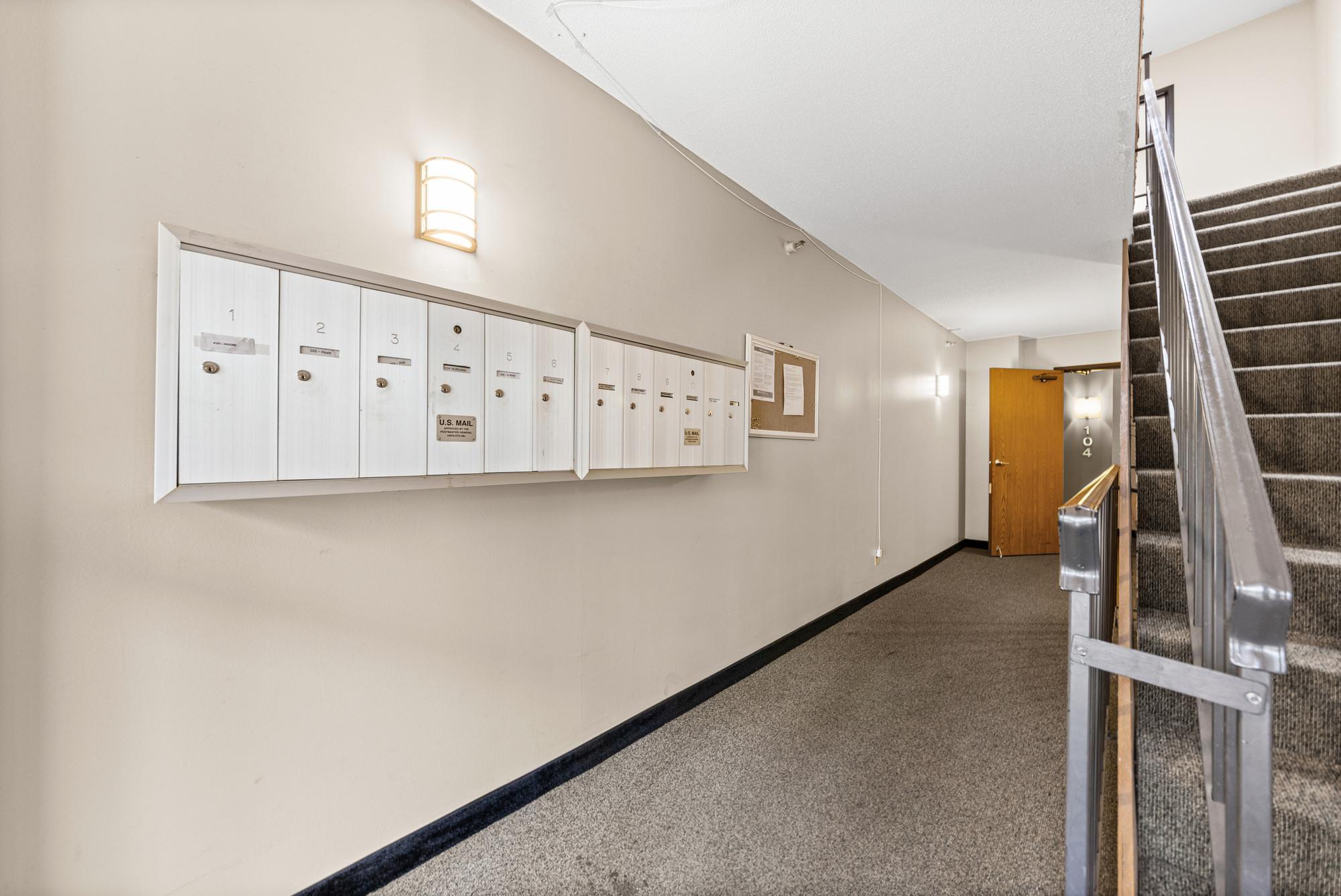 View of Residential at 1725 Dellwood Avenue #204, Roseville MN 55113, Roseville (43 of 50) - Mike Wilen | Minnesota Team Real Estate
