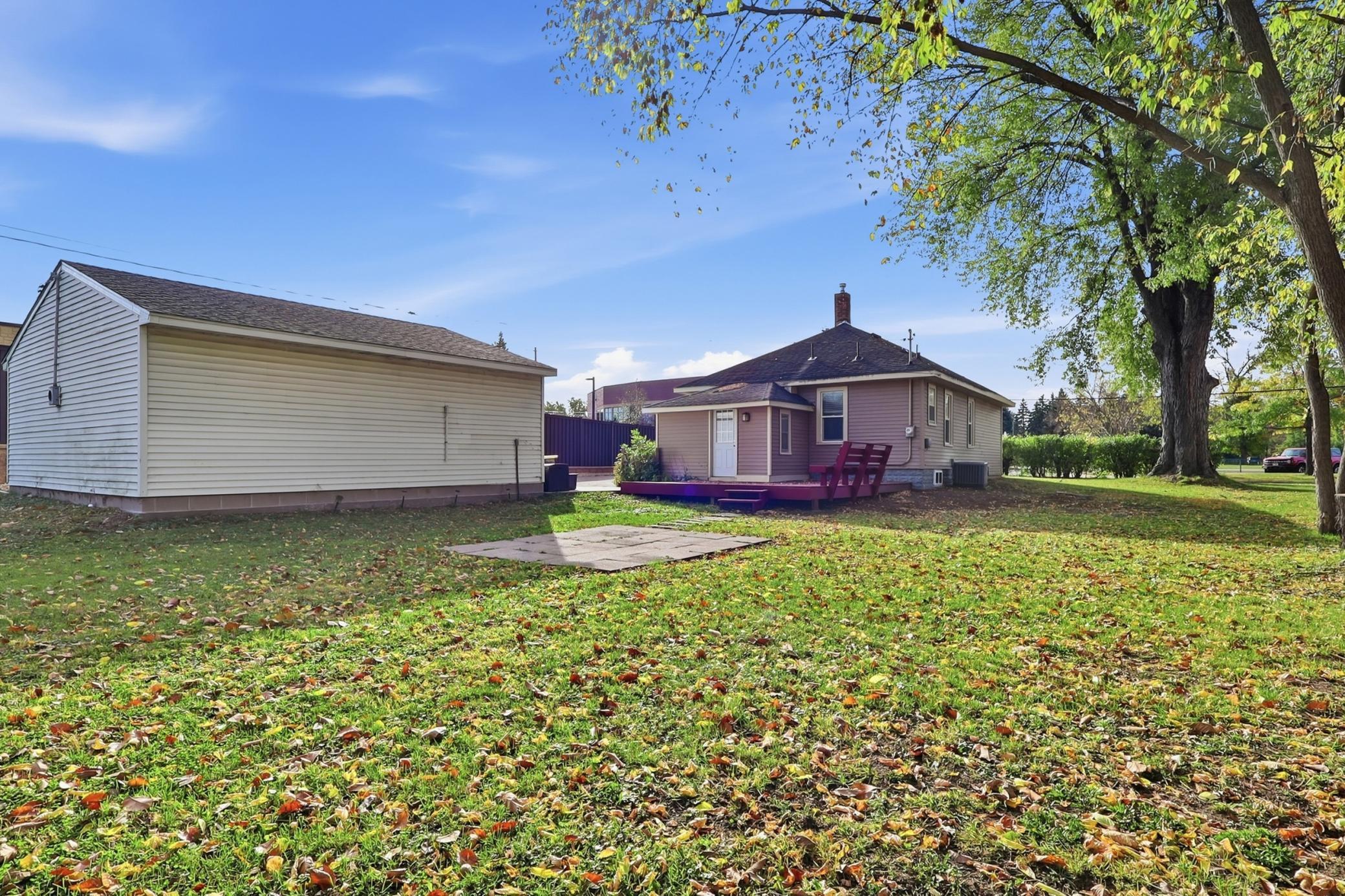 View of Residential at 2063 2nd Street, White Bear Lake MN 55110, White Bear Lake (33 of 41) - Mike Wilen | Minnesota Team Real Estate