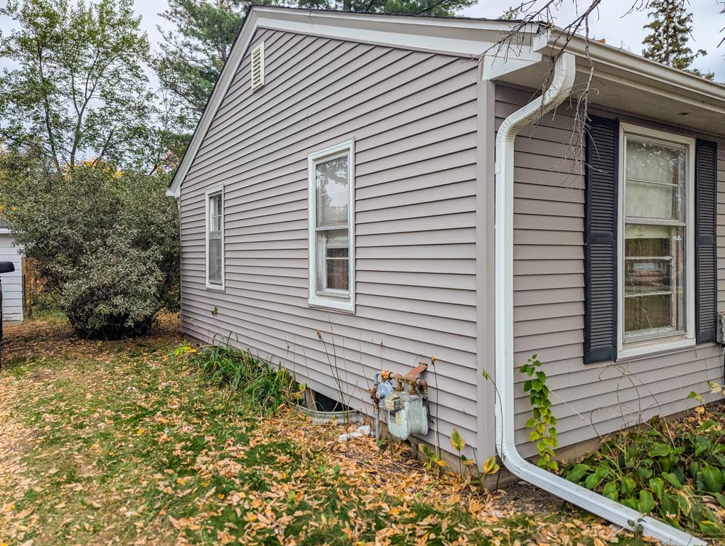 View of Residential at 2211 Louisiana Avenue, Saint Louis Park MN 55426, Saint Louis Park (17 of 20) - Mike Wilen | Minnesota Team Real Estate