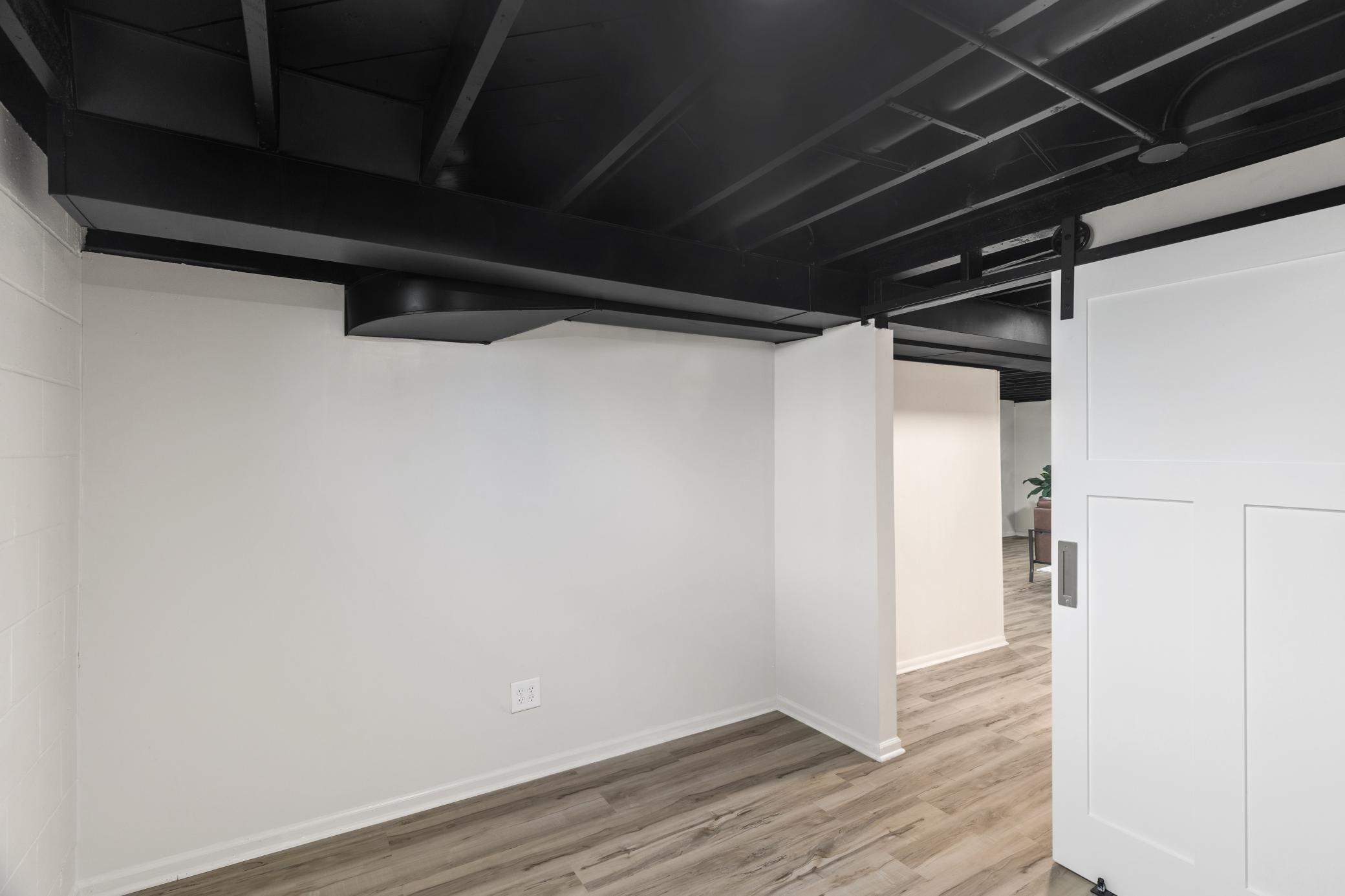 View of Residential at 1381 Mechanic Avenue, Saint Paul MN 55106, Saint Paul (17 of 20) - Mike Wilen | Minnesota Team Real Estate