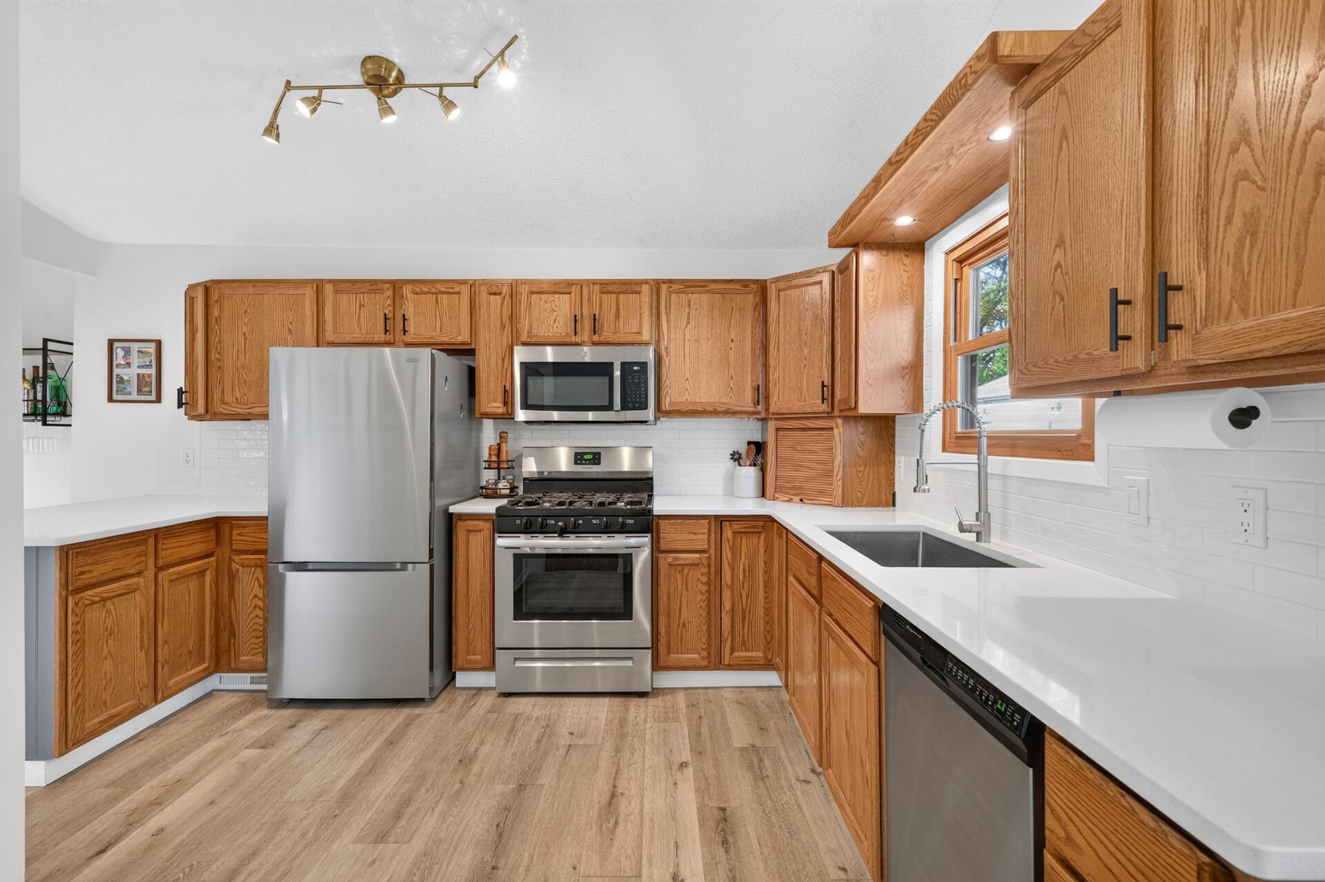 View of Residential at 3018 Pierce Street, Minneapolis MN 55418, Minneapolis (14 of 29) - Mike Wilen | Minnesota Team Real Estate