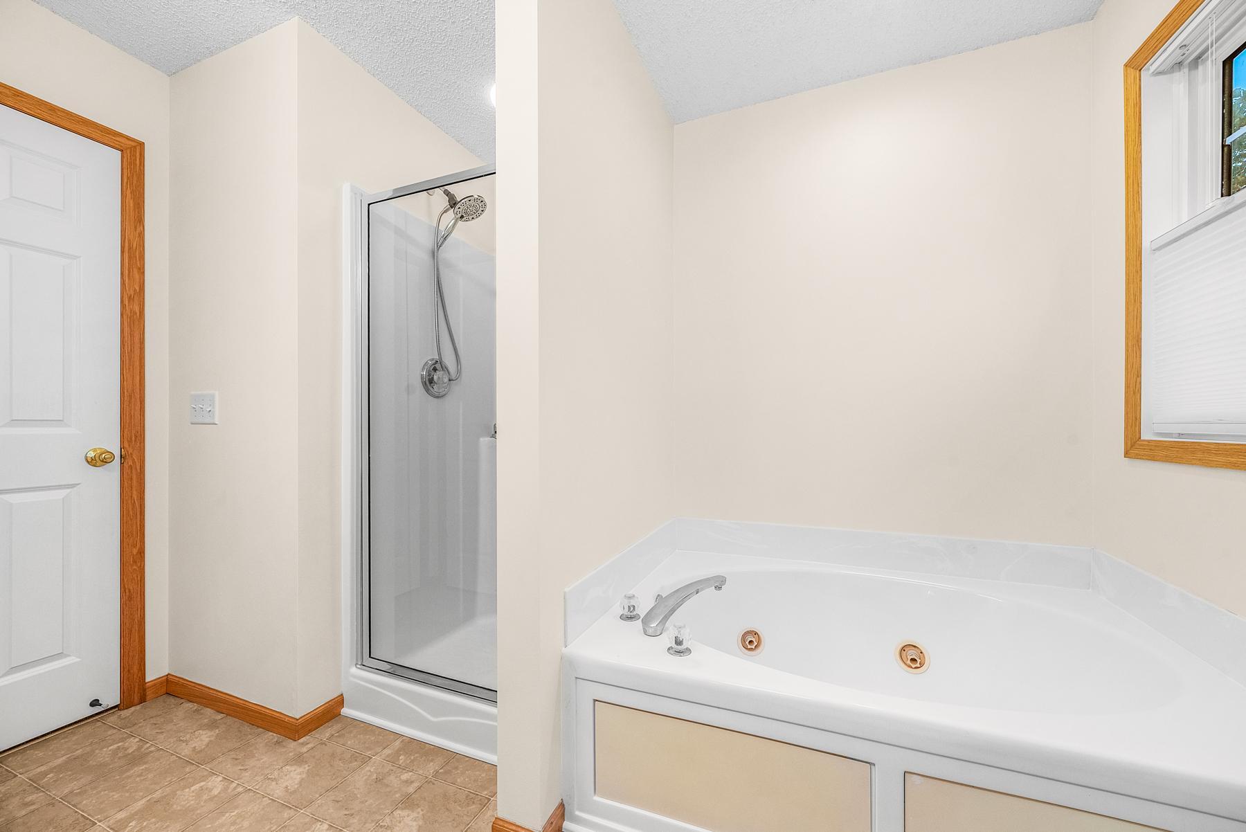 View of Residential at 15726 Frisian Lane, Apple Valley MN 55124, Apple Valley (47 of 63) - Mike Wilen | Minnesota Team Real Estate