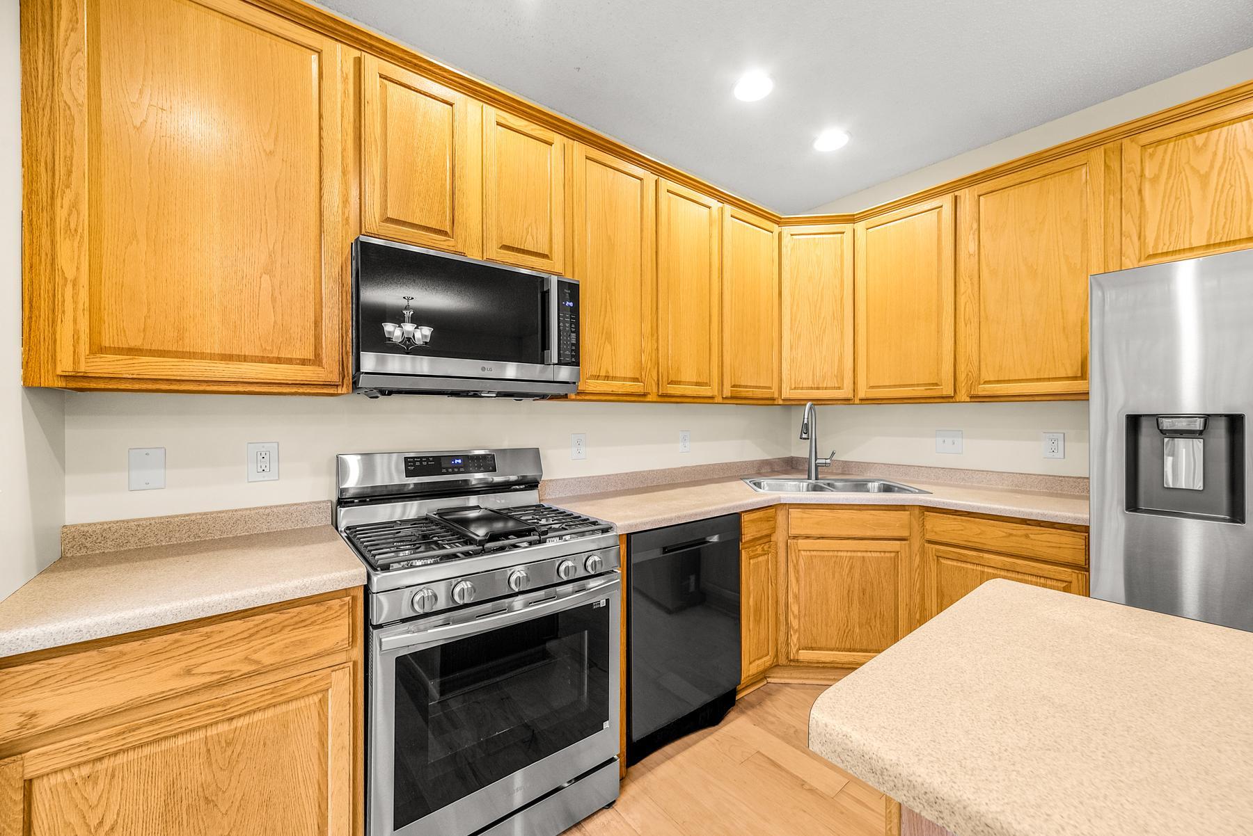 View of Residential at 15726 Frisian Lane, Apple Valley MN 55124, Apple Valley (33 of 63) - Mike Wilen | Minnesota Team Real Estate